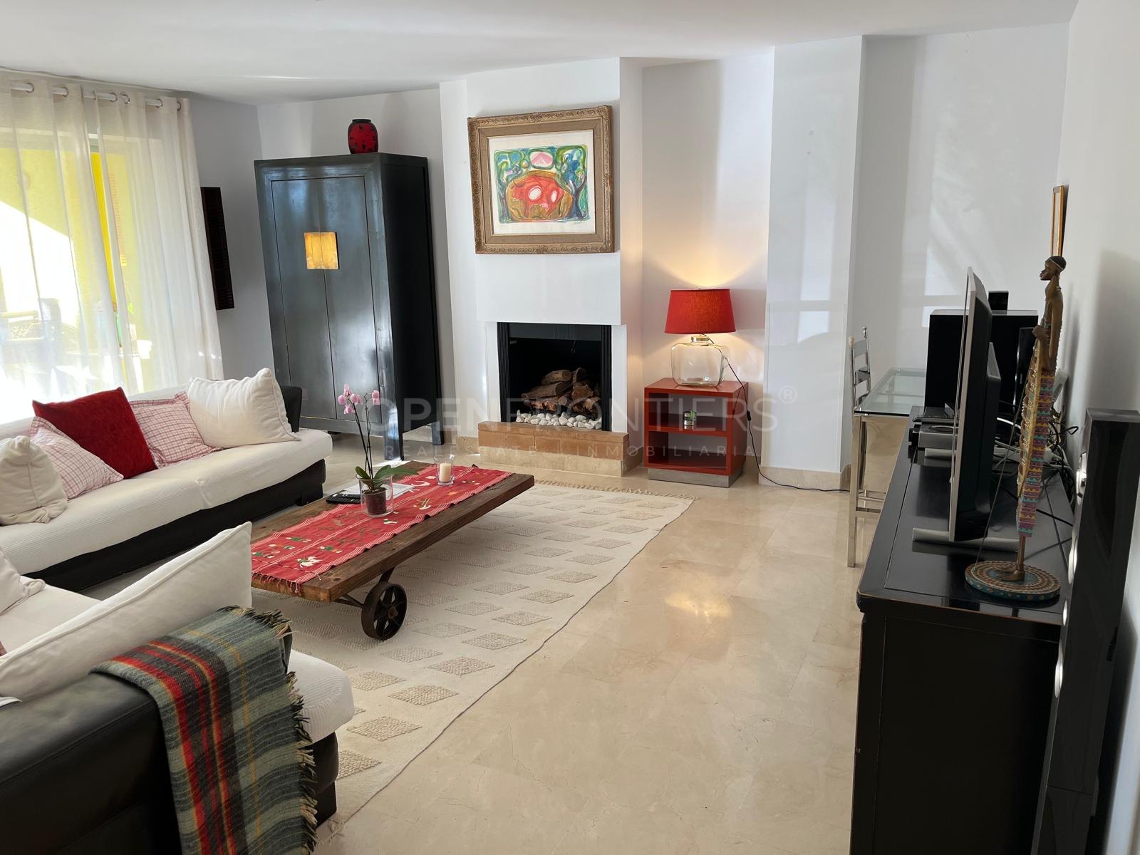 Stijlvolle 2-slaapkamer appartement met uitzicht op Marina in Sotogrande Puerto Deportivo