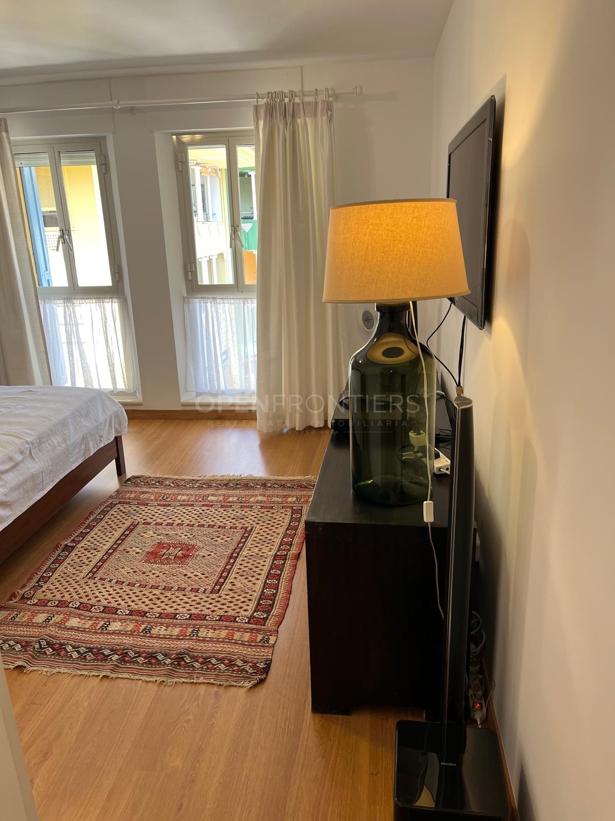 Stijlvolle 2-slaapkamer appartement met uitzicht op Marina in Sotogrande Puerto Deportivo