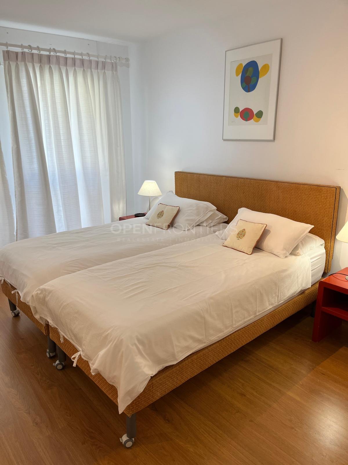 Stijlvolle 2-slaapkamer appartement met uitzicht op Marina in Sotogrande Puerto Deportivo