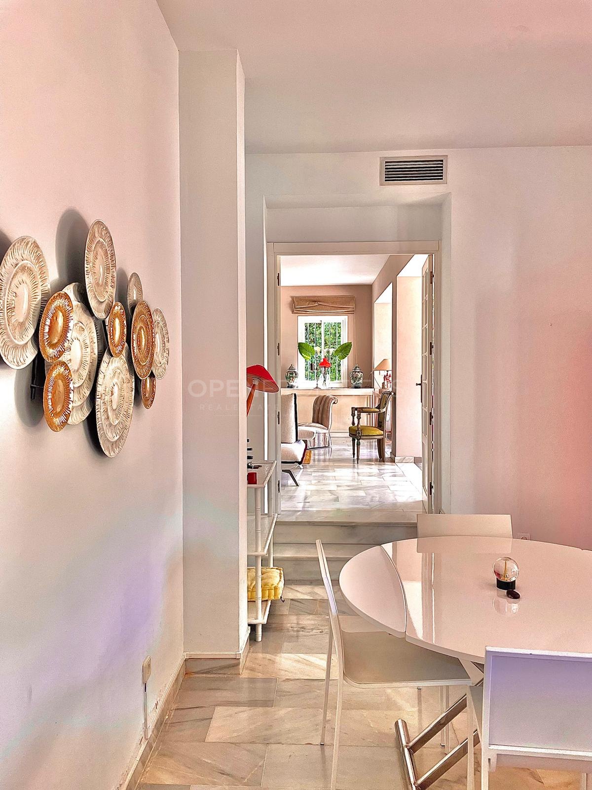Charmante westgerichte villa in Zona C, Sotogrande Alto