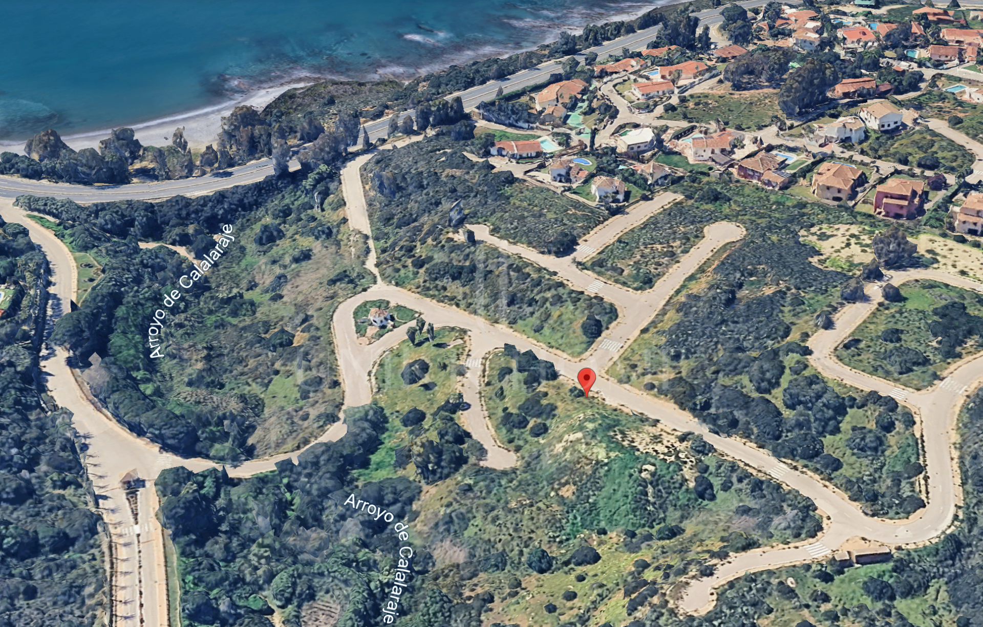 Parcela privilegiada para desarrollo de villas en San Roque, cerca de Sotogrande