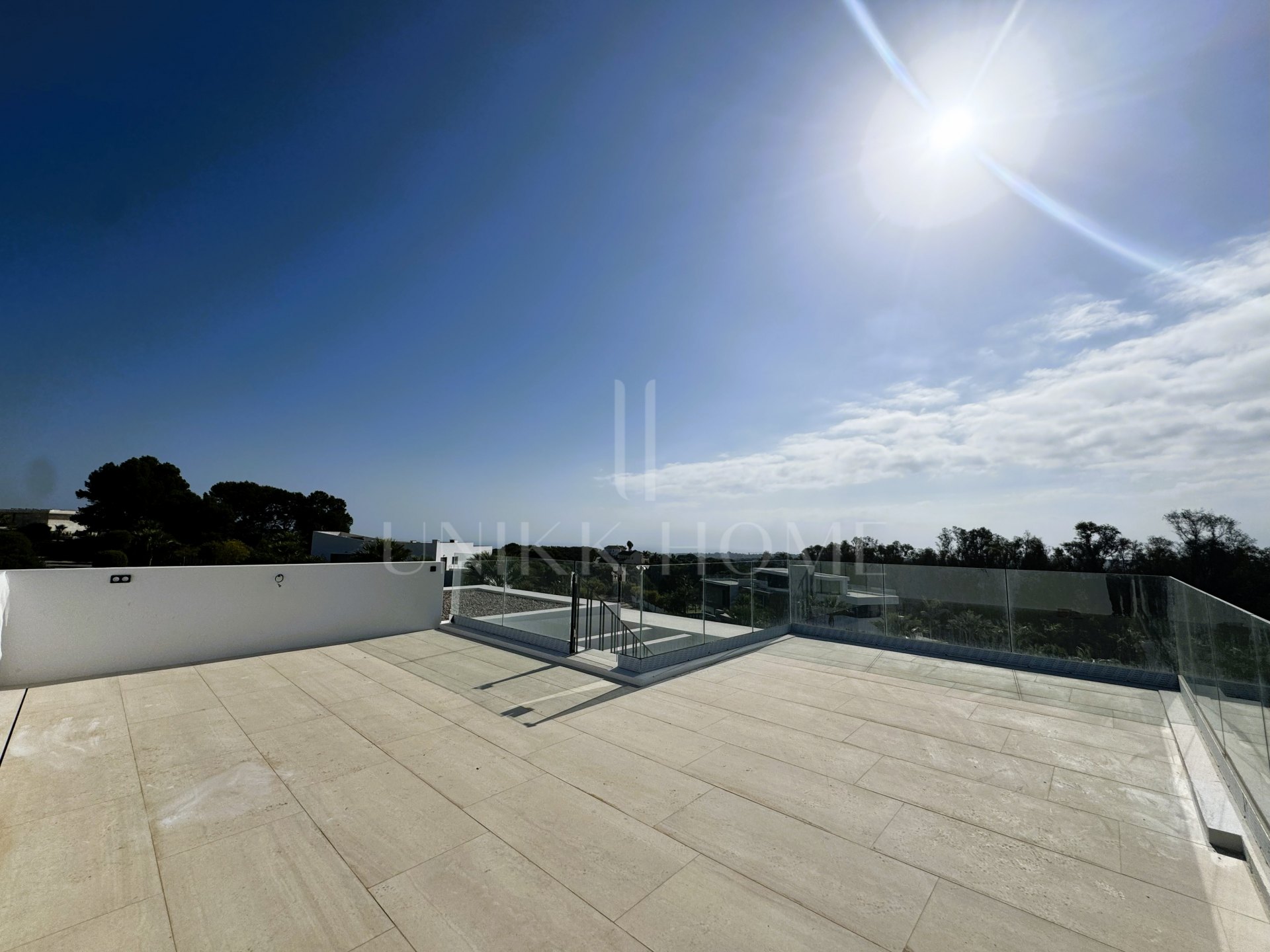 Villa Ebony de Lago Architects en venta en La Reserva, Sotogrande