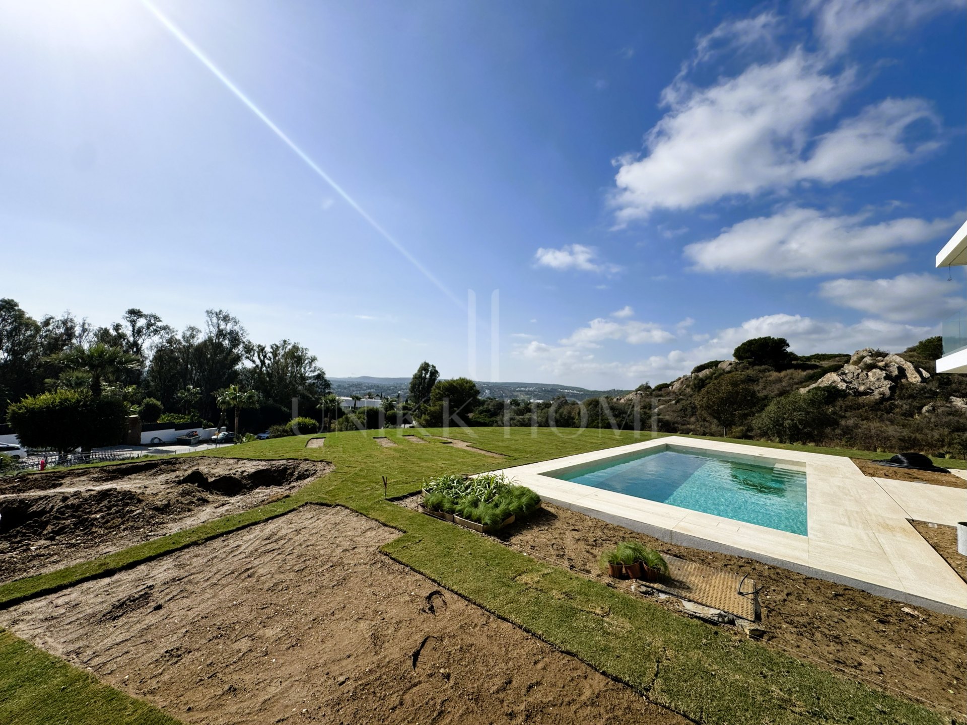 Villa Ebony de Lago Architects en venta en La Reserva, Sotogrande