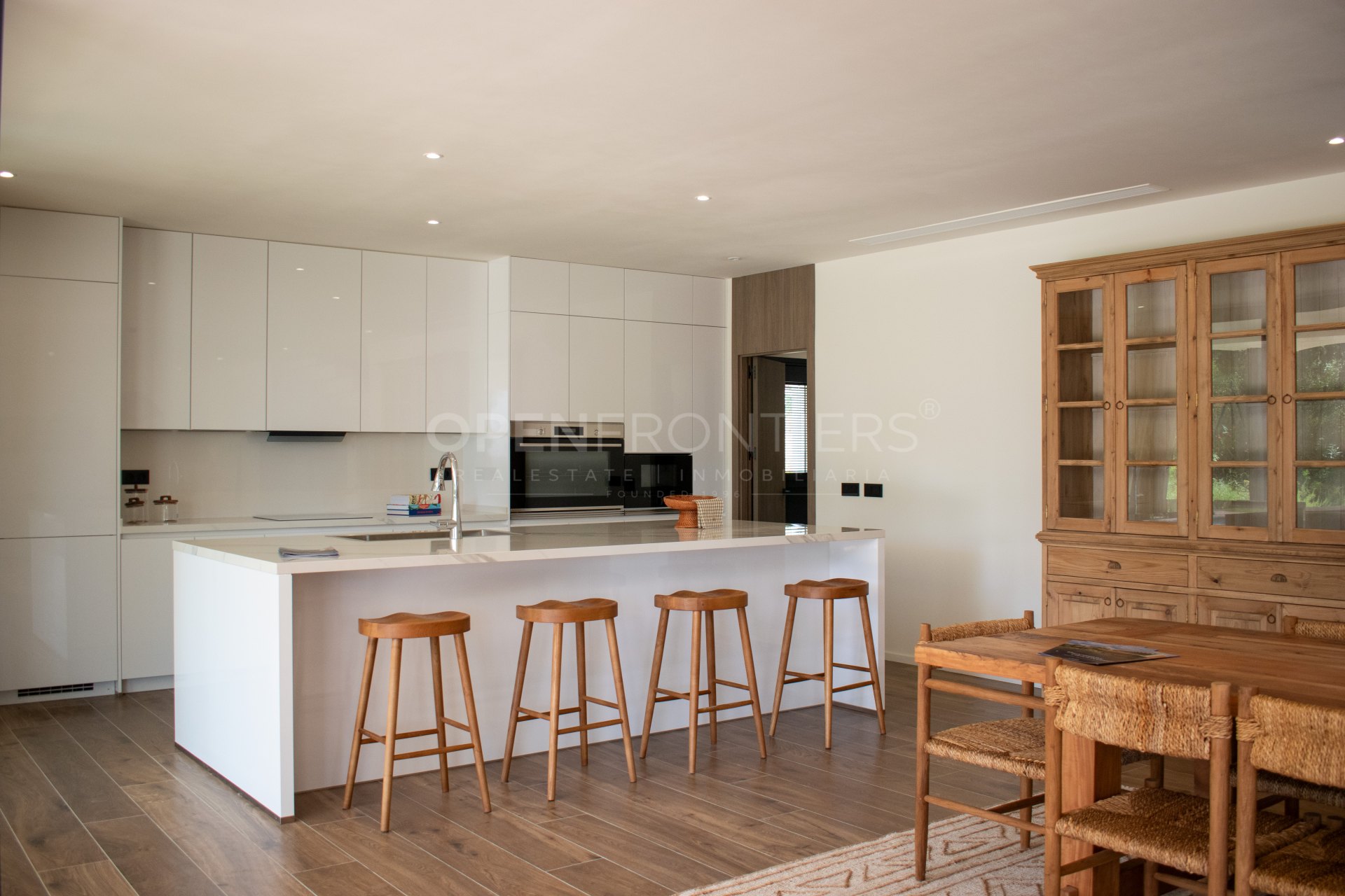 Villa KOA by Lago Architects: New Built Villa for Sale in Sotogrande Costa