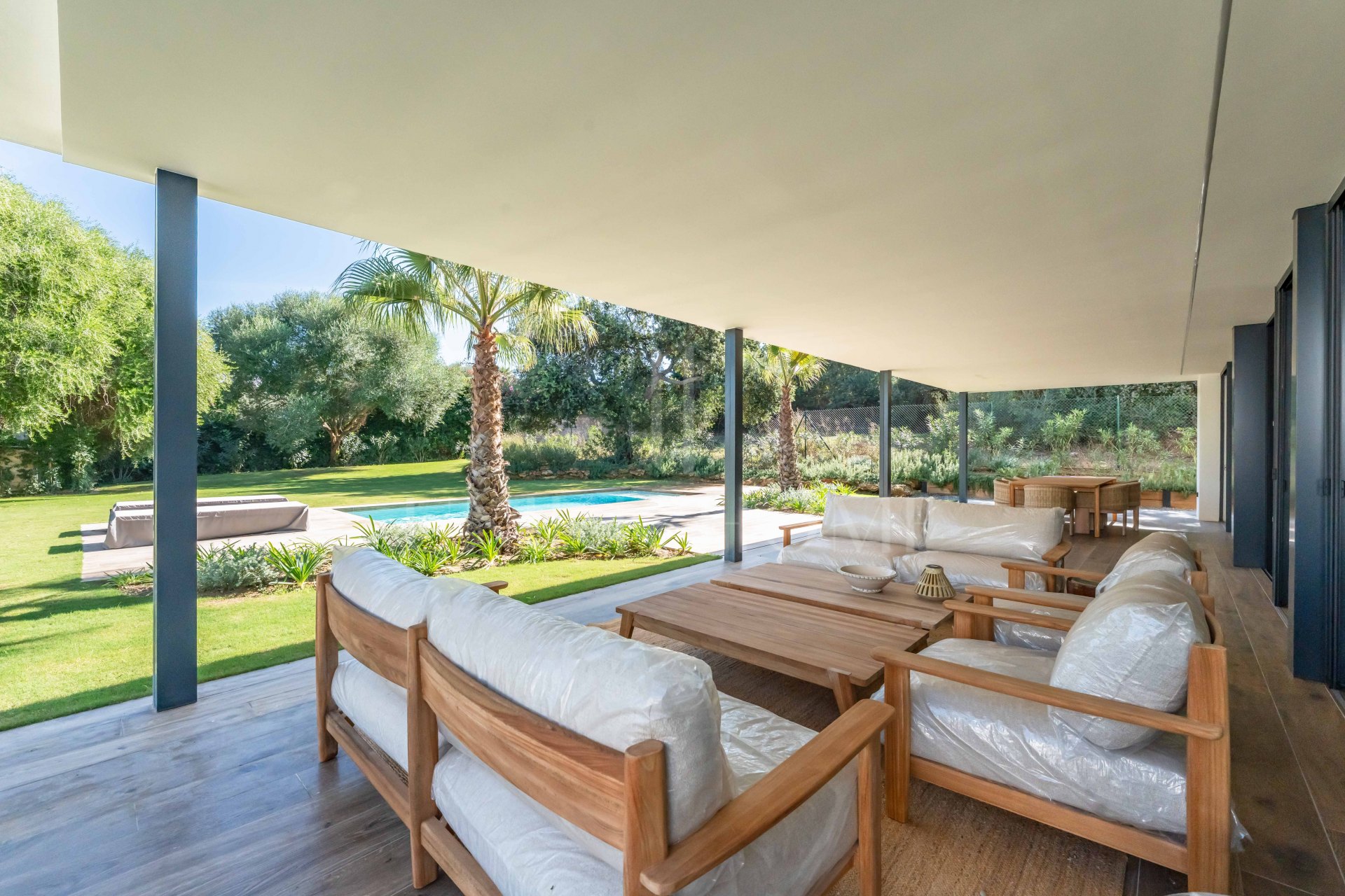 Villa KOA de Lago Architects: nueva construcción en venta en Sotogrande