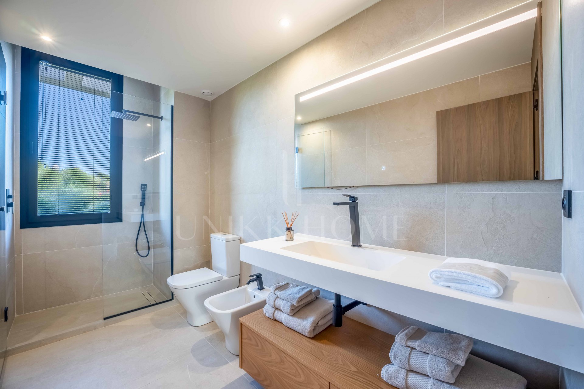 Villa KOA de Lago Architects: nueva construcción en venta en Sotogrande