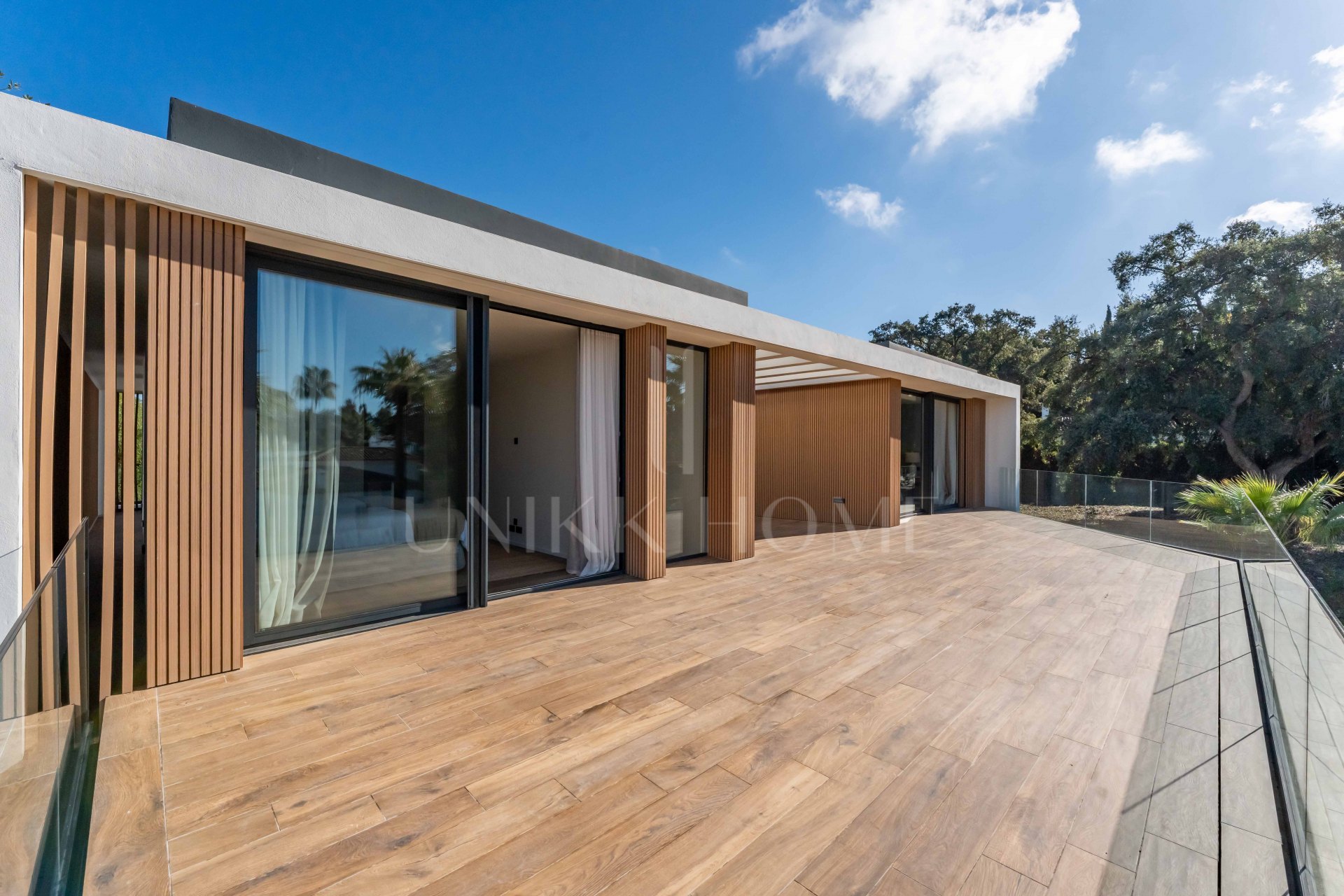 Villa KOA de Lago Architects: nueva construcción en venta en Sotogrande