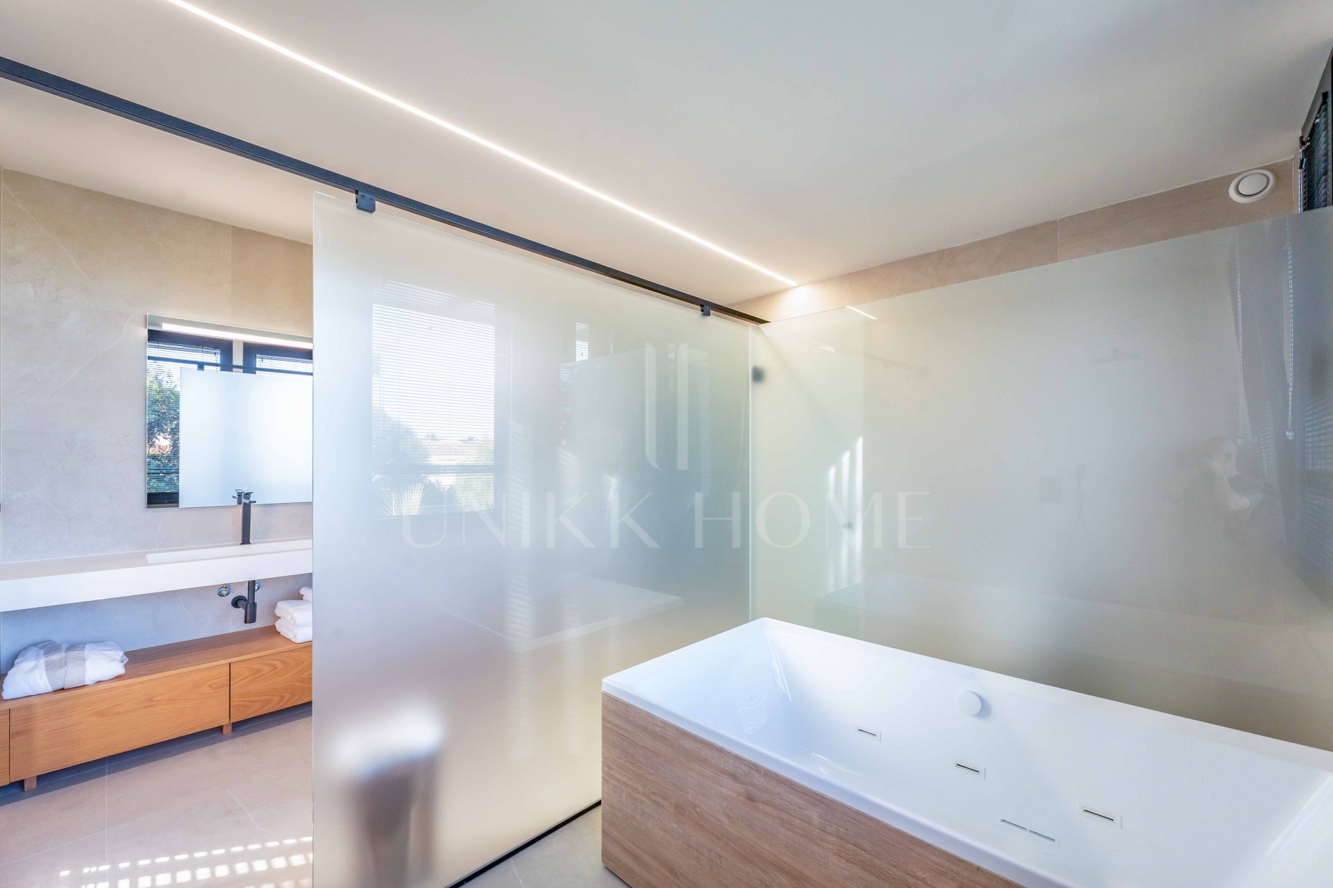 Villa KOA de Lago Architects: nueva construcción en venta en Sotogrande