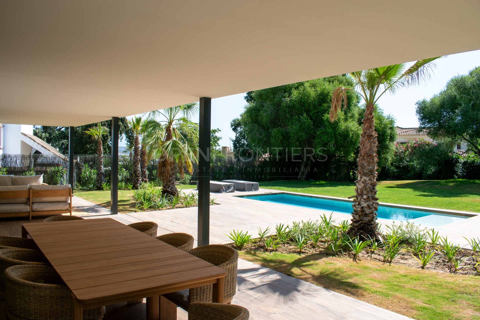 Villa KOA by Lago Architects: New Built Villa for Sale in Sotogrande Costa