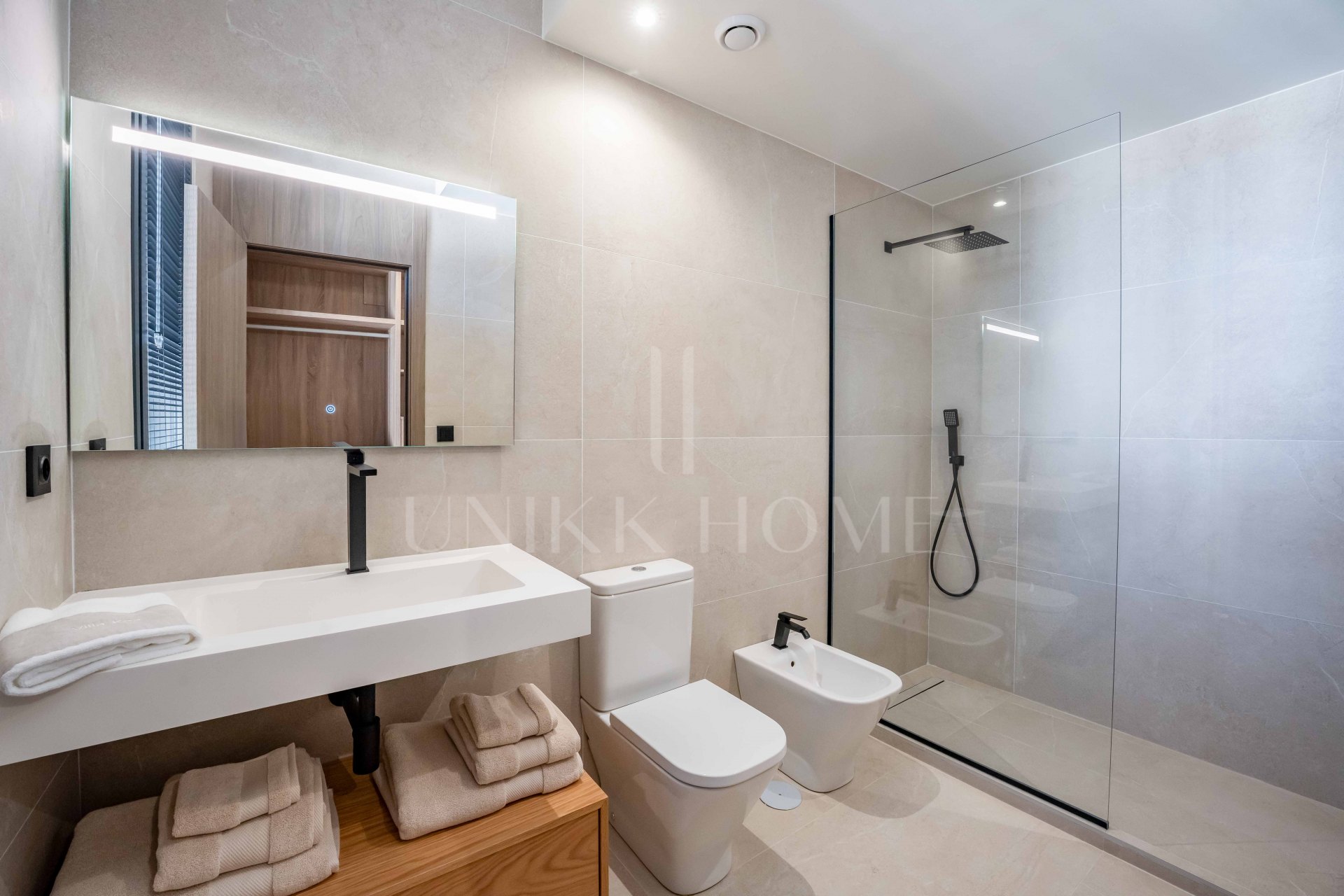 Villa KOA de Lago Architects: nueva construcción en venta en Sotogrande