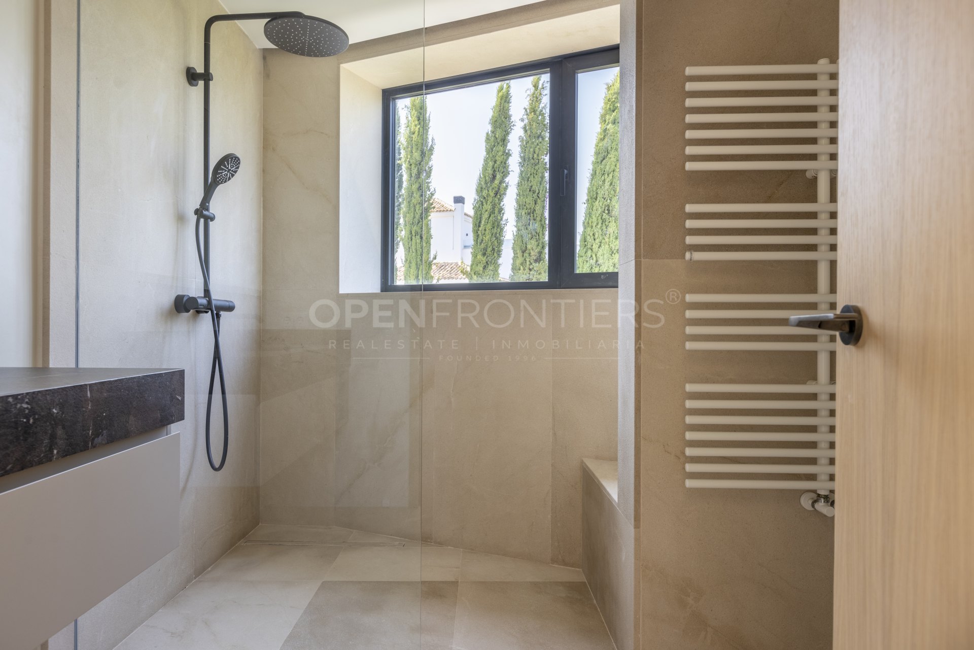 New Build Villa with Spectacular Sea and Golf Views in Sotogrande Alto