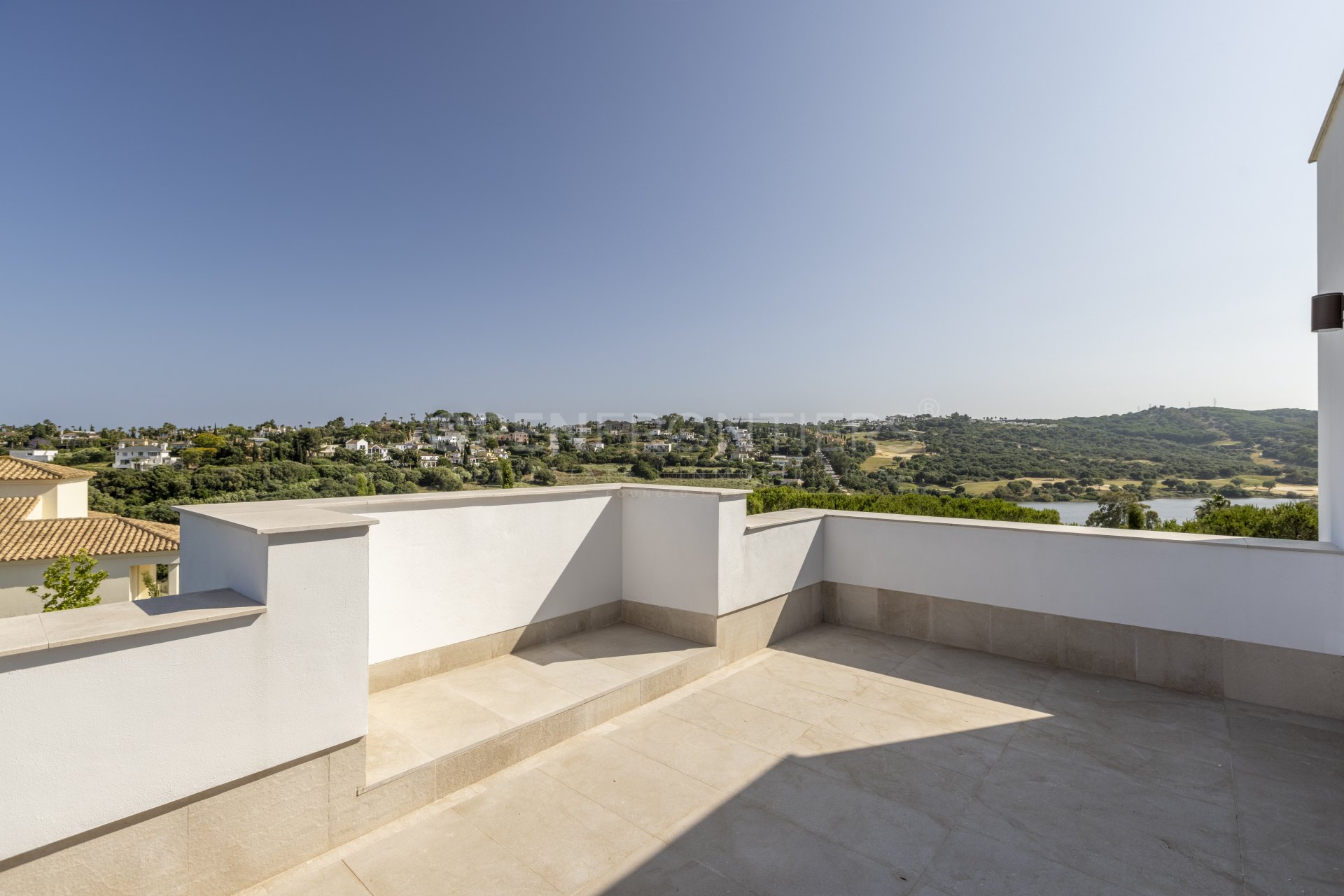 New Build Villa with Spectacular Sea and Golf Views in Sotogrande Alto
