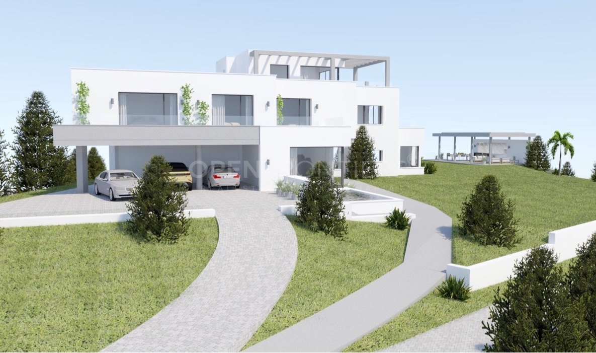 New Build Villa with Spectacular Sea and Golf Views in Sotogrande Alto
