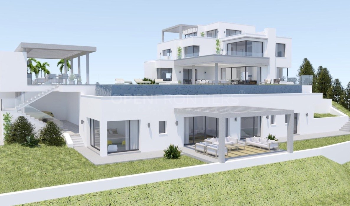 Nueva Villa de Obra Nueva con Espectaculares Vistas al Mar y al Golf en Sotogrande Alto