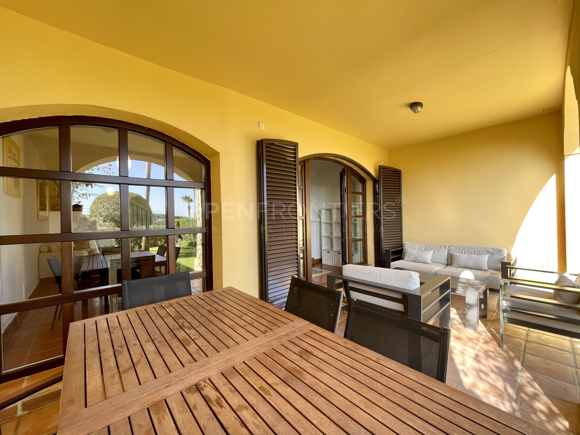 Frontline Golf Town Houses for sale in La Reserva, Sotogrande