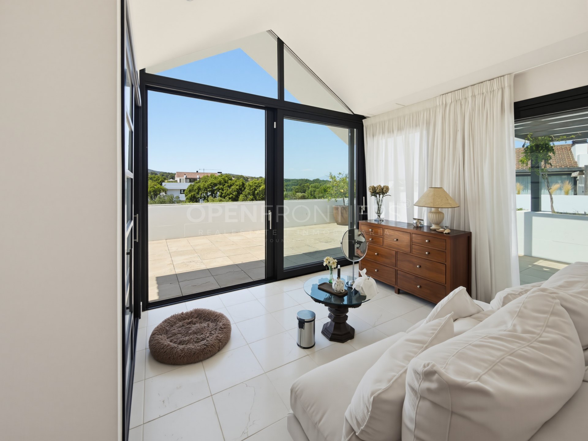 Contemporary duplex penthouse with private lift in Valderrama Sotogrande