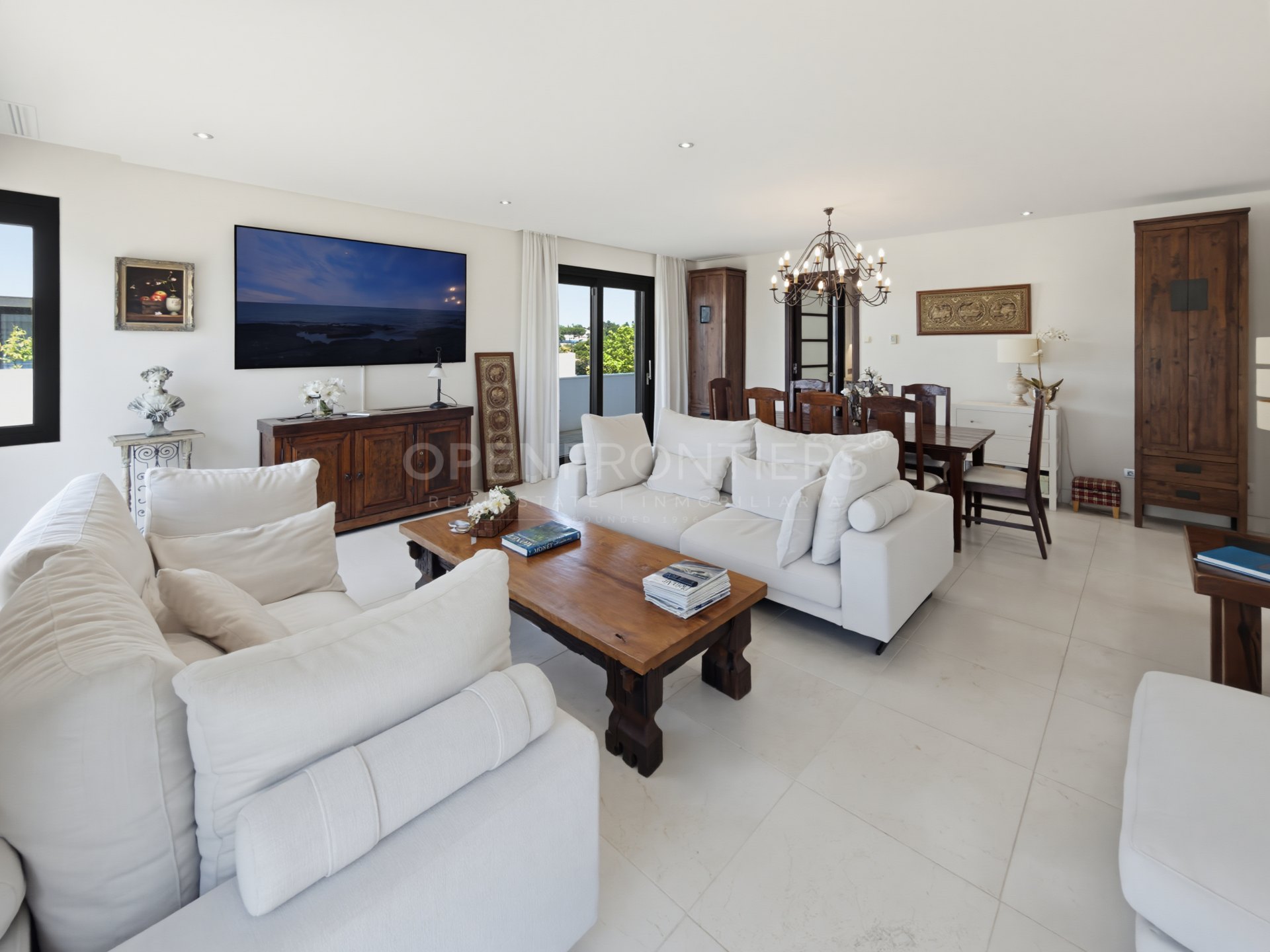 Contemporary duplex penthouse with private lift in Valderrama Sotogrande
