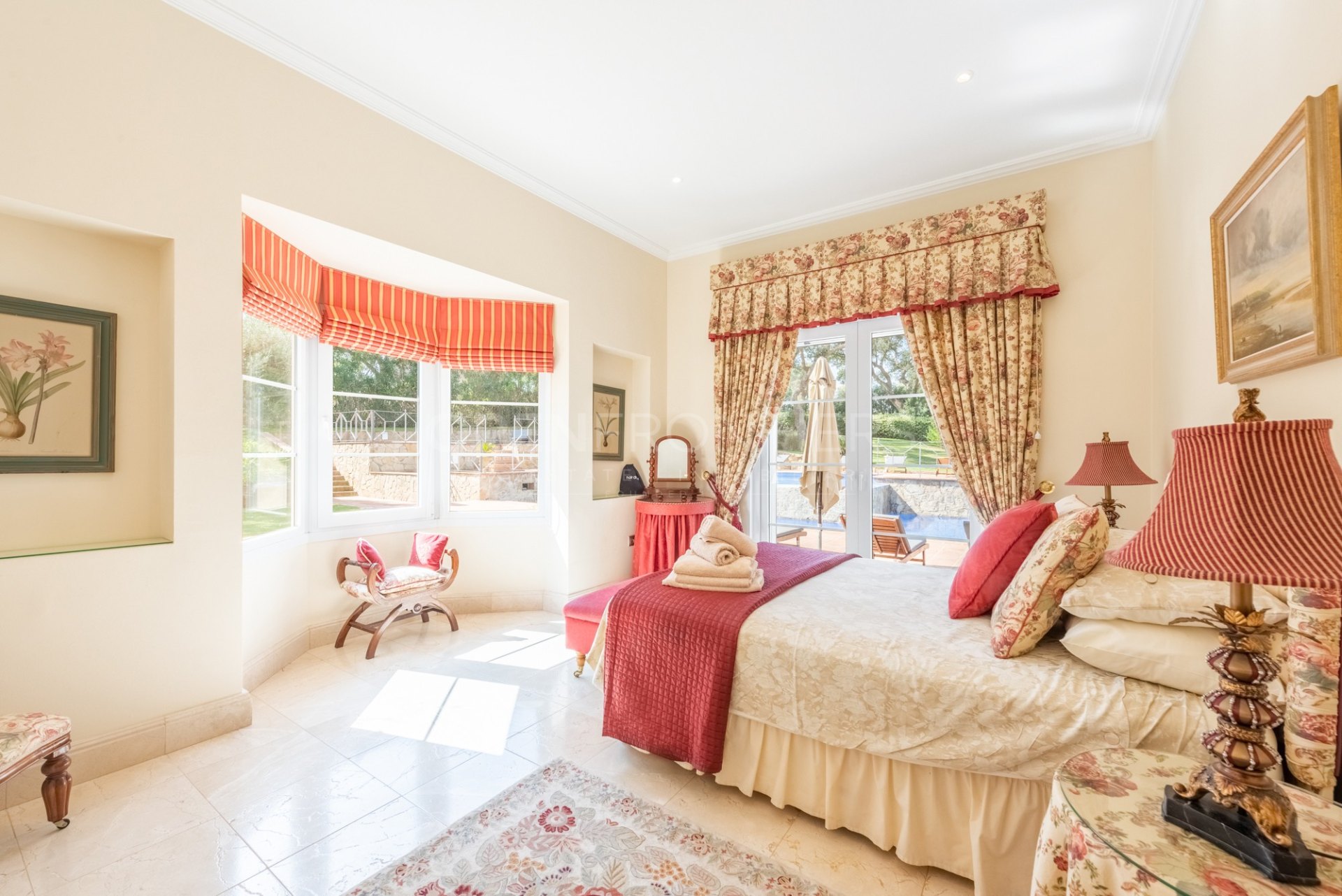 7-Bedroom Frontline Golf Villa in San Roque Club