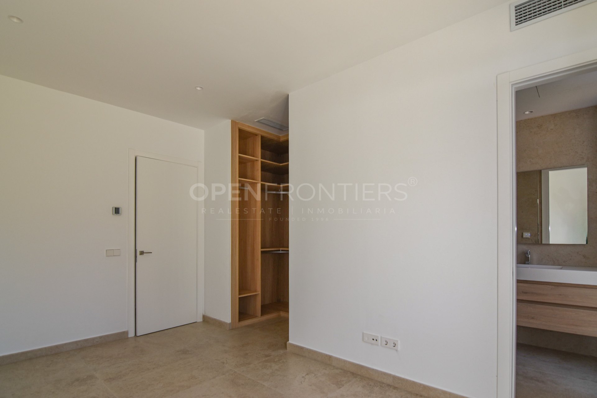 Contemporary new build villa in Sotogrande Costa