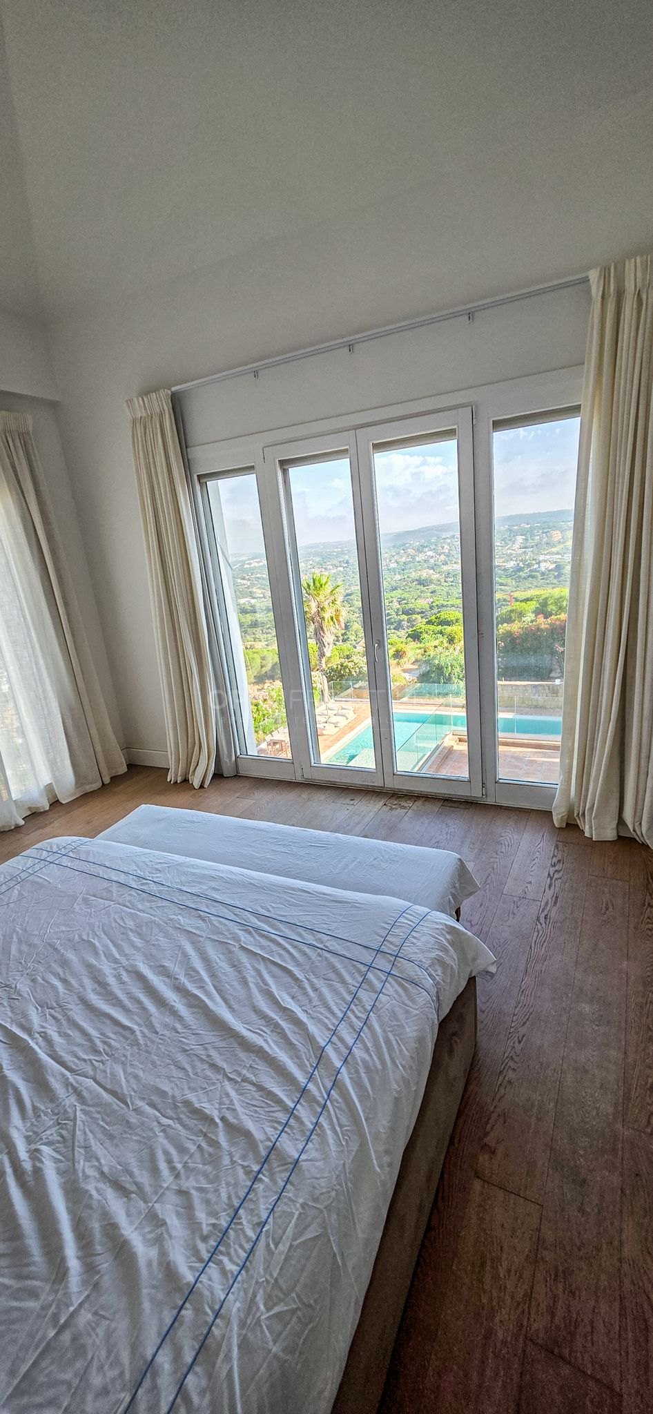 Panoramic View Villa in Zone M, Sotogrande Alto