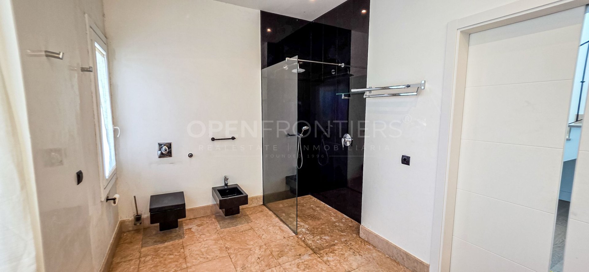 Panoramic View Villa in Zone M, Sotogrande Alto