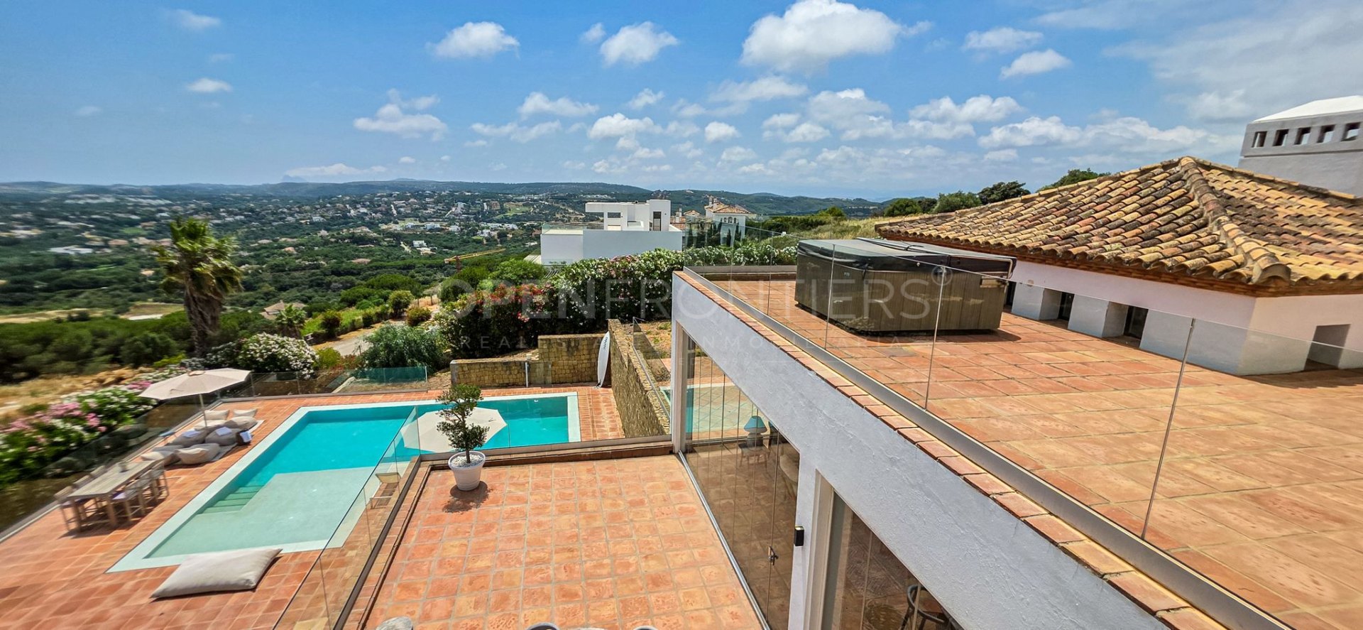 Panoramic View Villa in Zone M, Sotogrande Alto