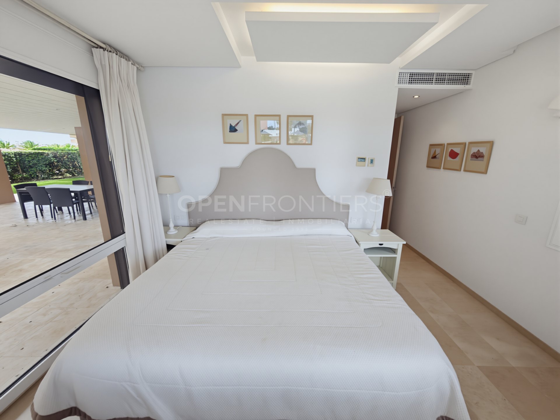 Exclusivo apartamento con jardín en Ribera del Marlin, Puerto de Sotogrande