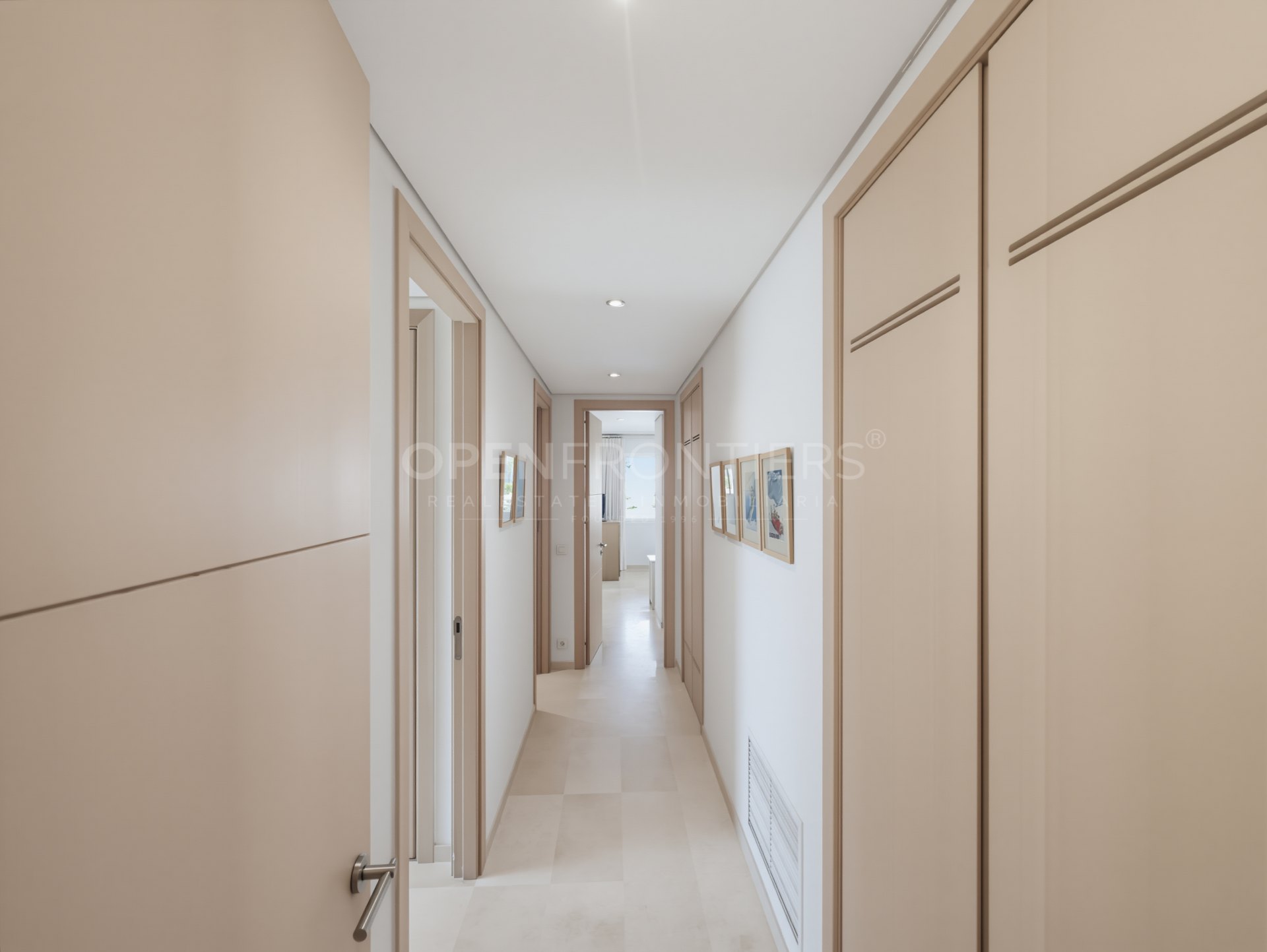 Exclusivo apartamento con jardín en Ribera del Marlin, Puerto de Sotogrande