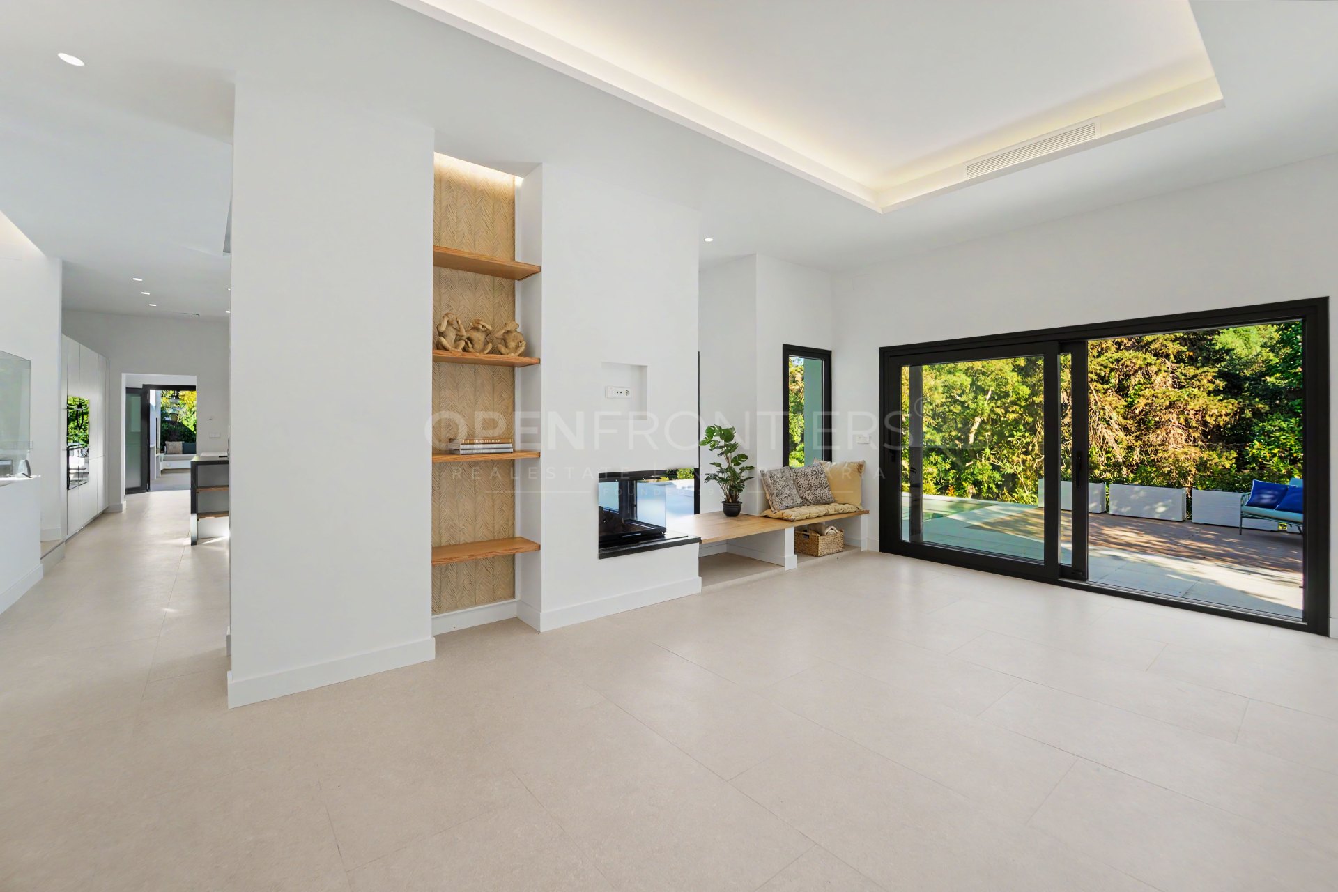 Villa de lujo con piscina privada y jardín en Sotogrande Costa