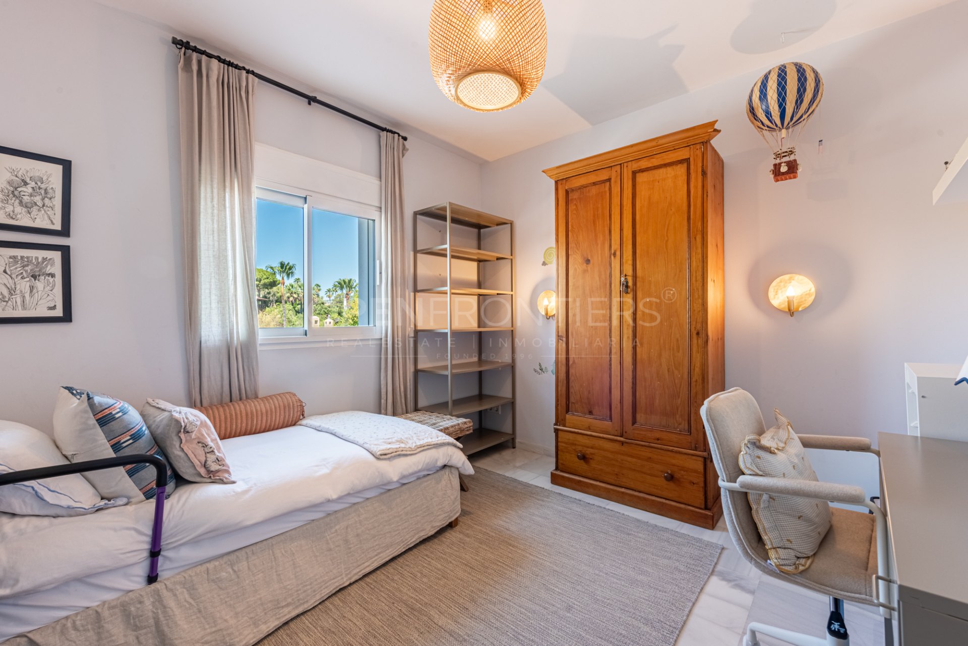 Renovated Villa with Private Pool and Gardens in Sotogrande Costa