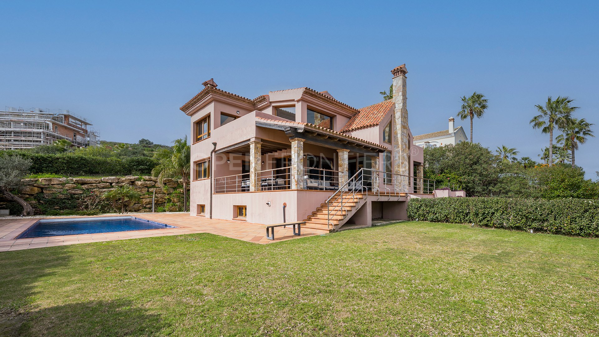 Villa avec vue panoramique sur la mer à Alcaidesa Alta