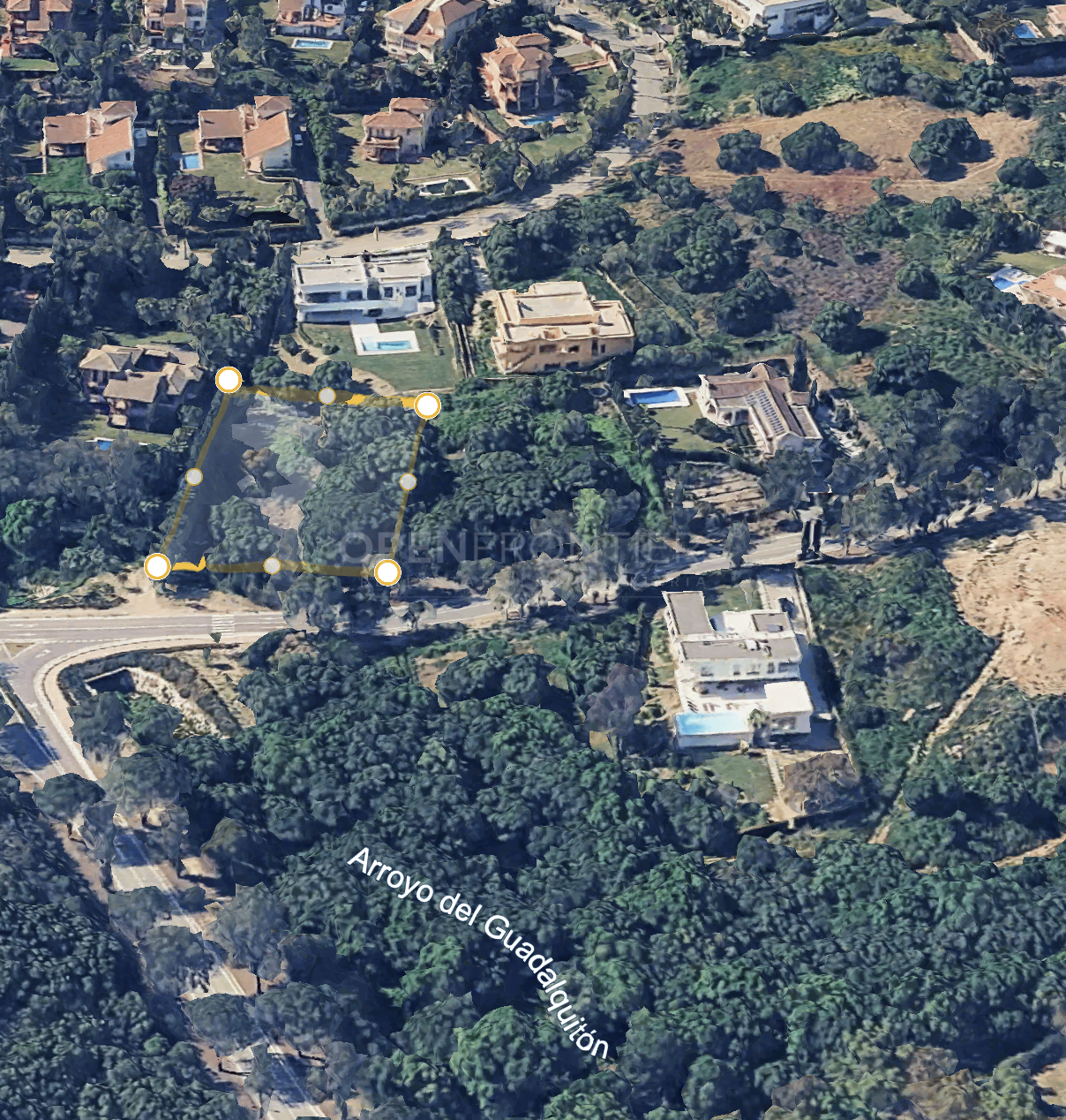 1,986 m² Building Plot on Avenida de los Cortijos, Sotogrande
