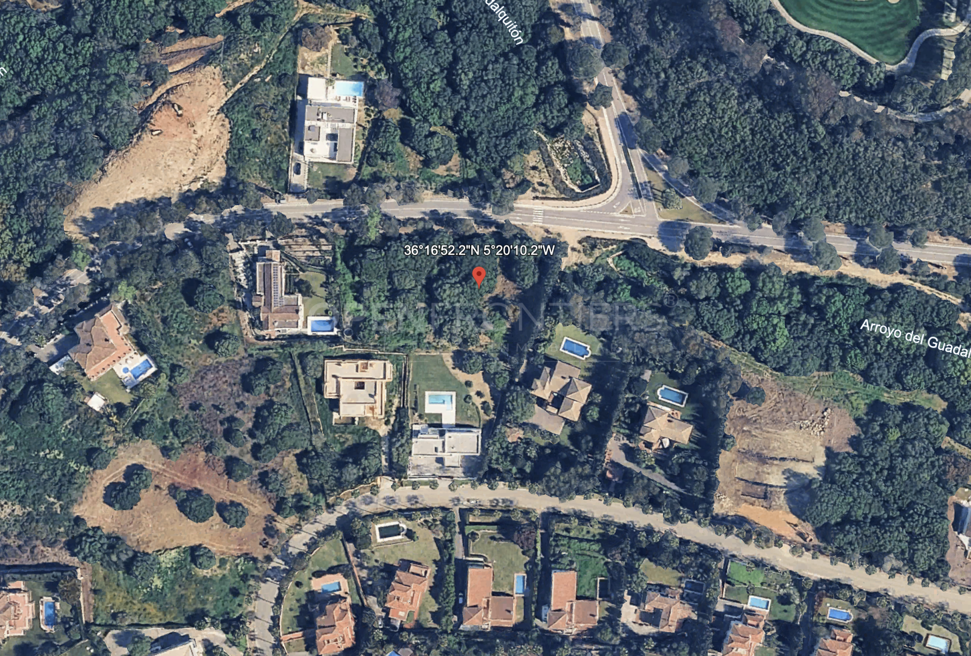 1,986 m² Building Plot on Avenida de los Cortijos, Sotogrande