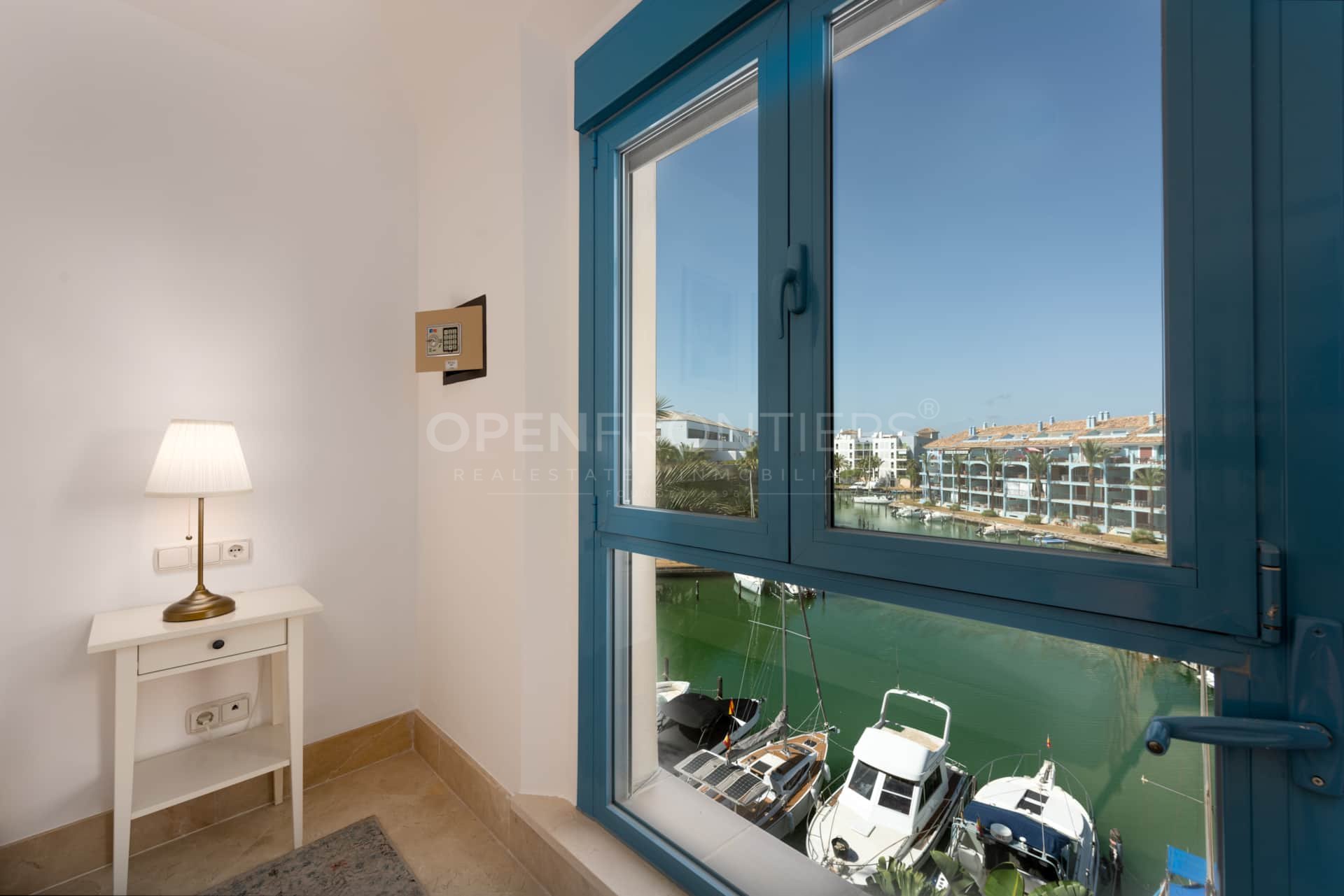 Apartment with Marina Views and Tourist Licence in Sotogrande Marina