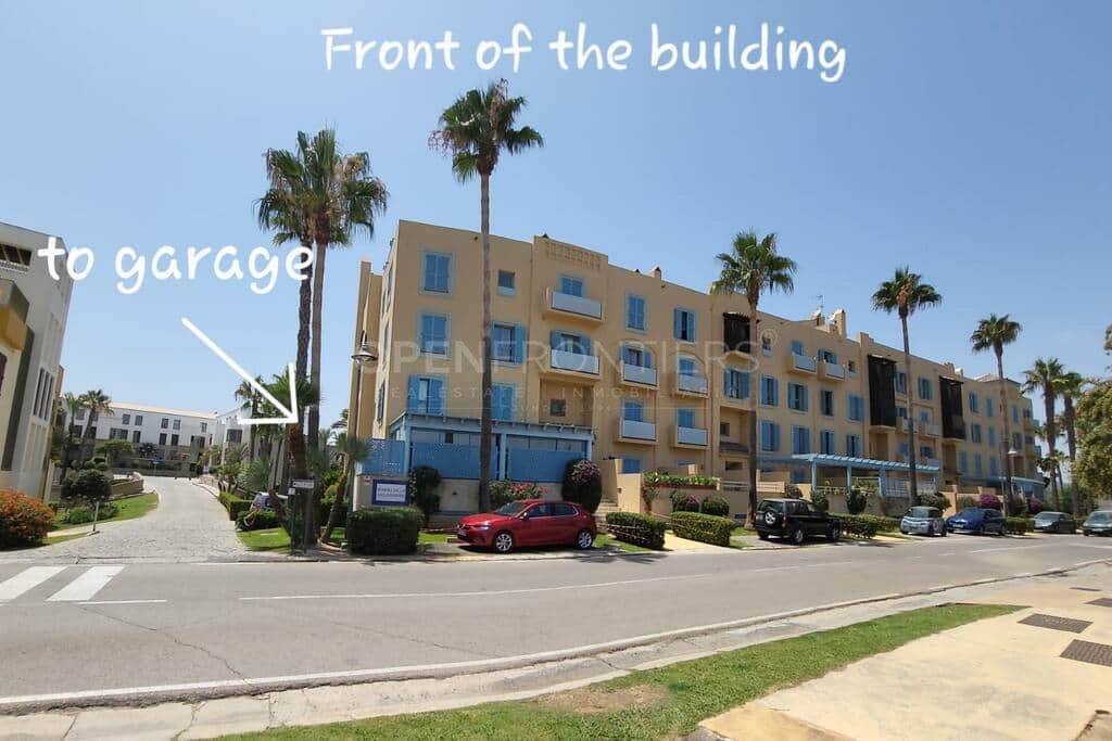 Apartment with Marina Views and Tourist Licence in Sotogrande Marina