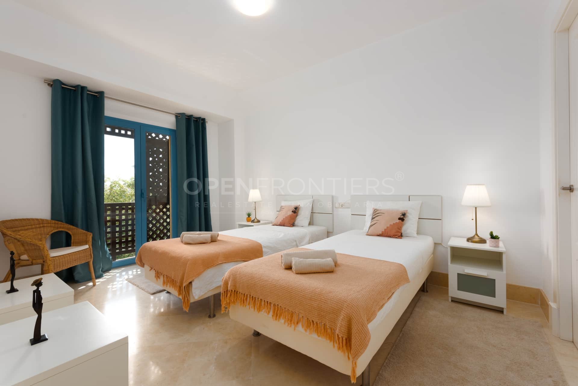 Apartment with Marina Views and Tourist Licence in Sotogrande Marina