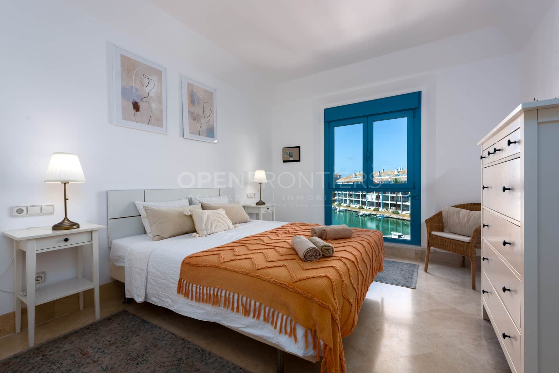 Apartment with Marina Views and Tourist Licence in Sotogrande Marina