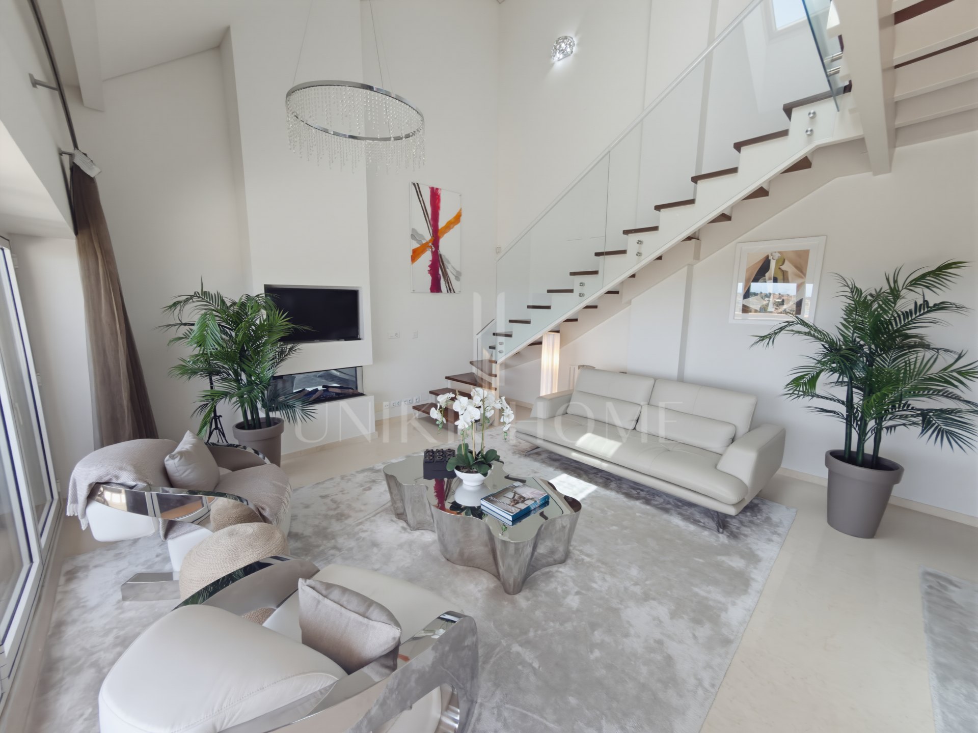 Duplex Penthouse with Sea and Marina Views in Sotogrande Marina