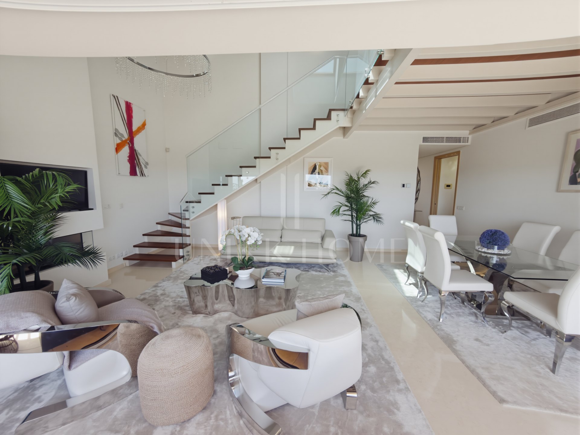Duplex Penthouse with Sea and Marina Views in Sotogrande Marina