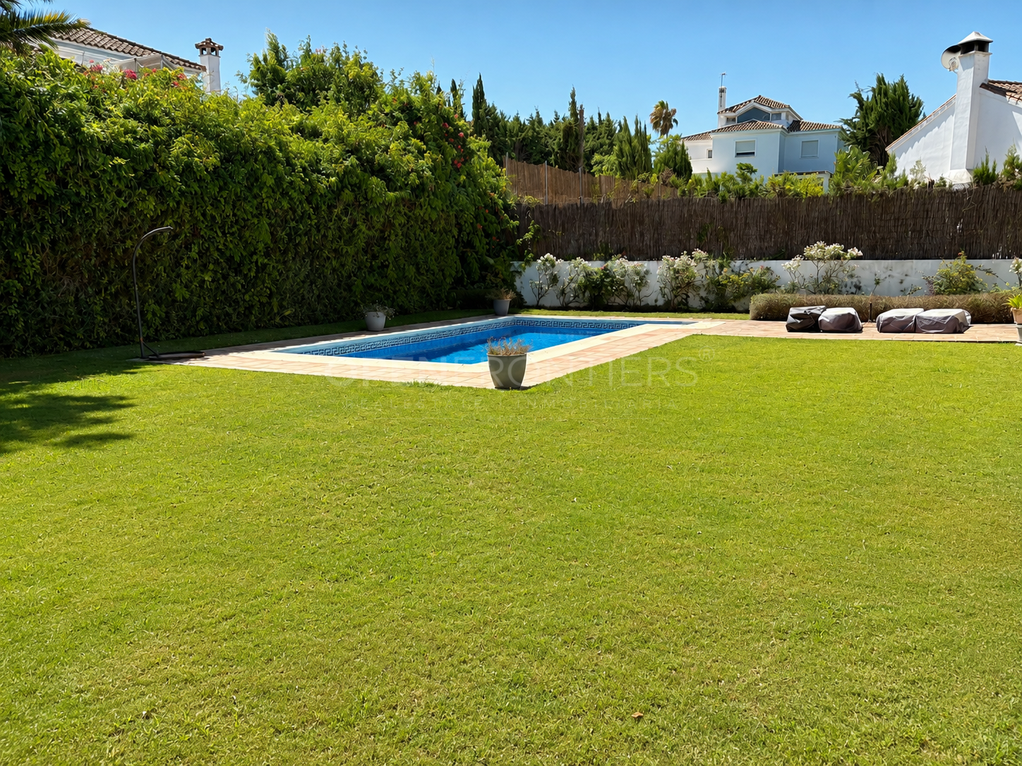 Mediterranean Villa with Private Pool in Sotogrande Costa