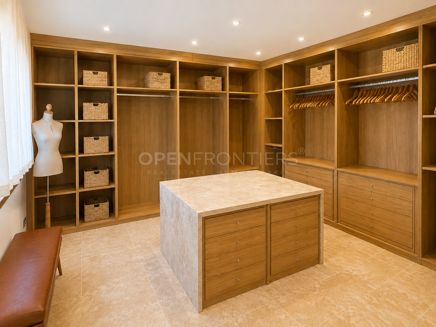 Mediterranean Villa with Private Pool in Sotogrande Costa