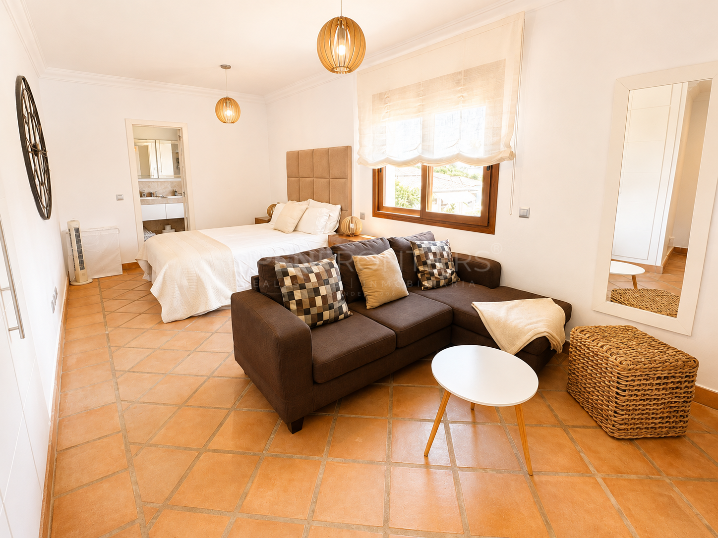 Mediterranean Villa with Private Pool in Sotogrande Costa