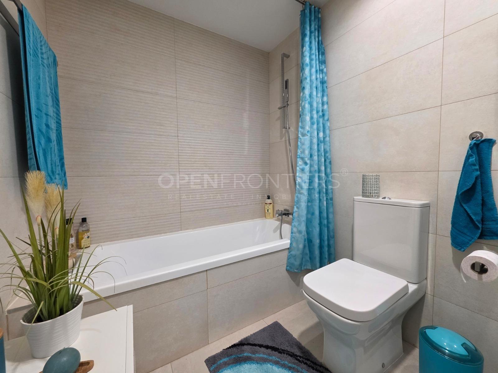 Ground Floor Apartment with Sea Views in The Links II, Alcaidesa