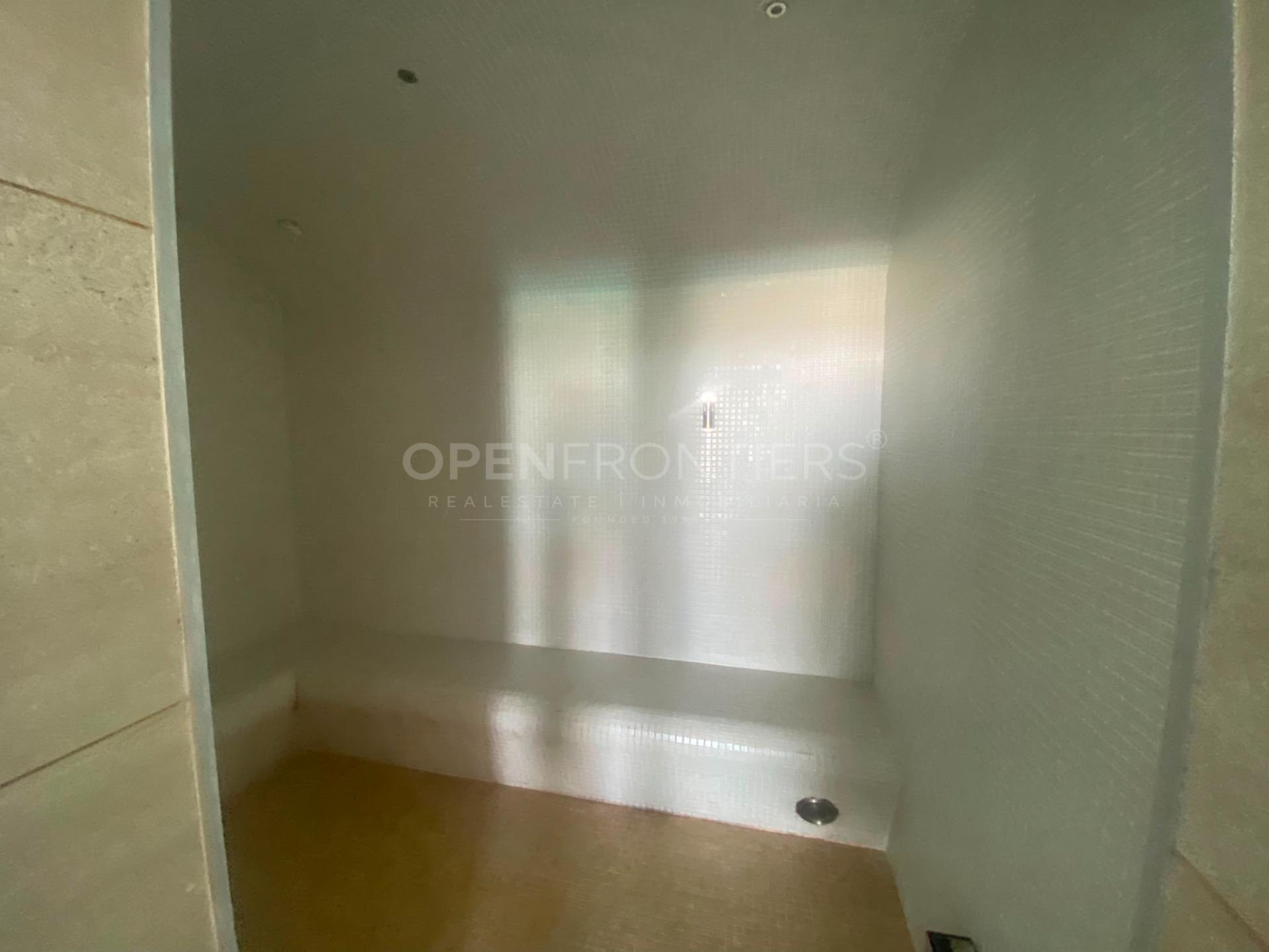 Ground Floor Apartment with Sea Views in The Links II, Alcaidesa