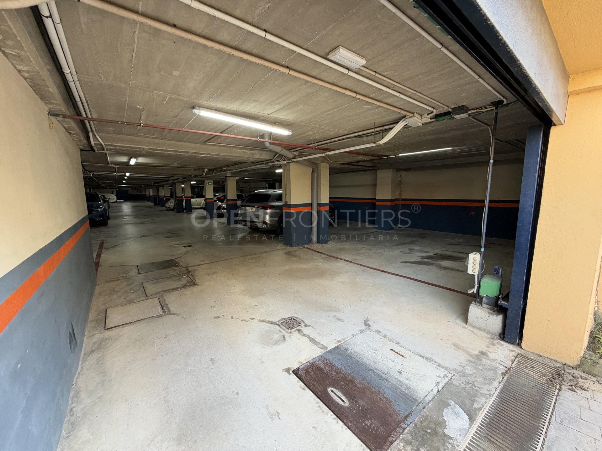 Double Garage for Sale in Ribera del Arquero, Sotogrande Marina