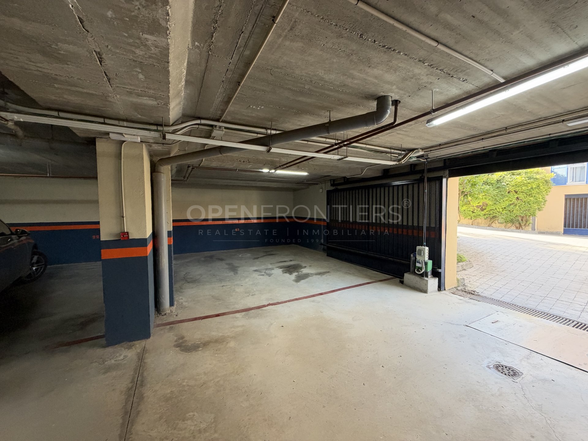 Double Garage for Sale in Ribera del Arquero, Sotogrande Marina