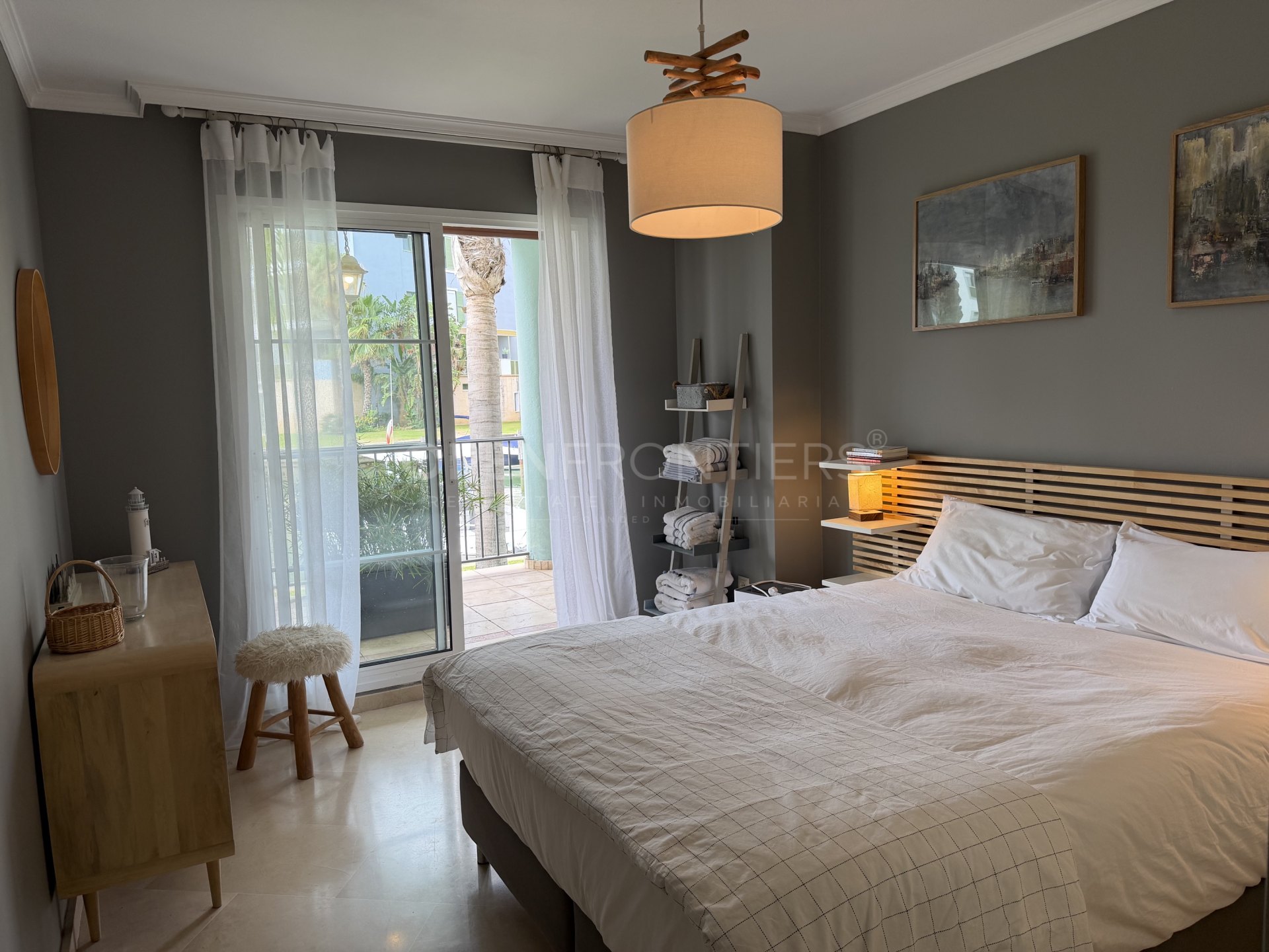 Canal-Side Apartment with Berth in Isla Carey, Sotogrande Marina