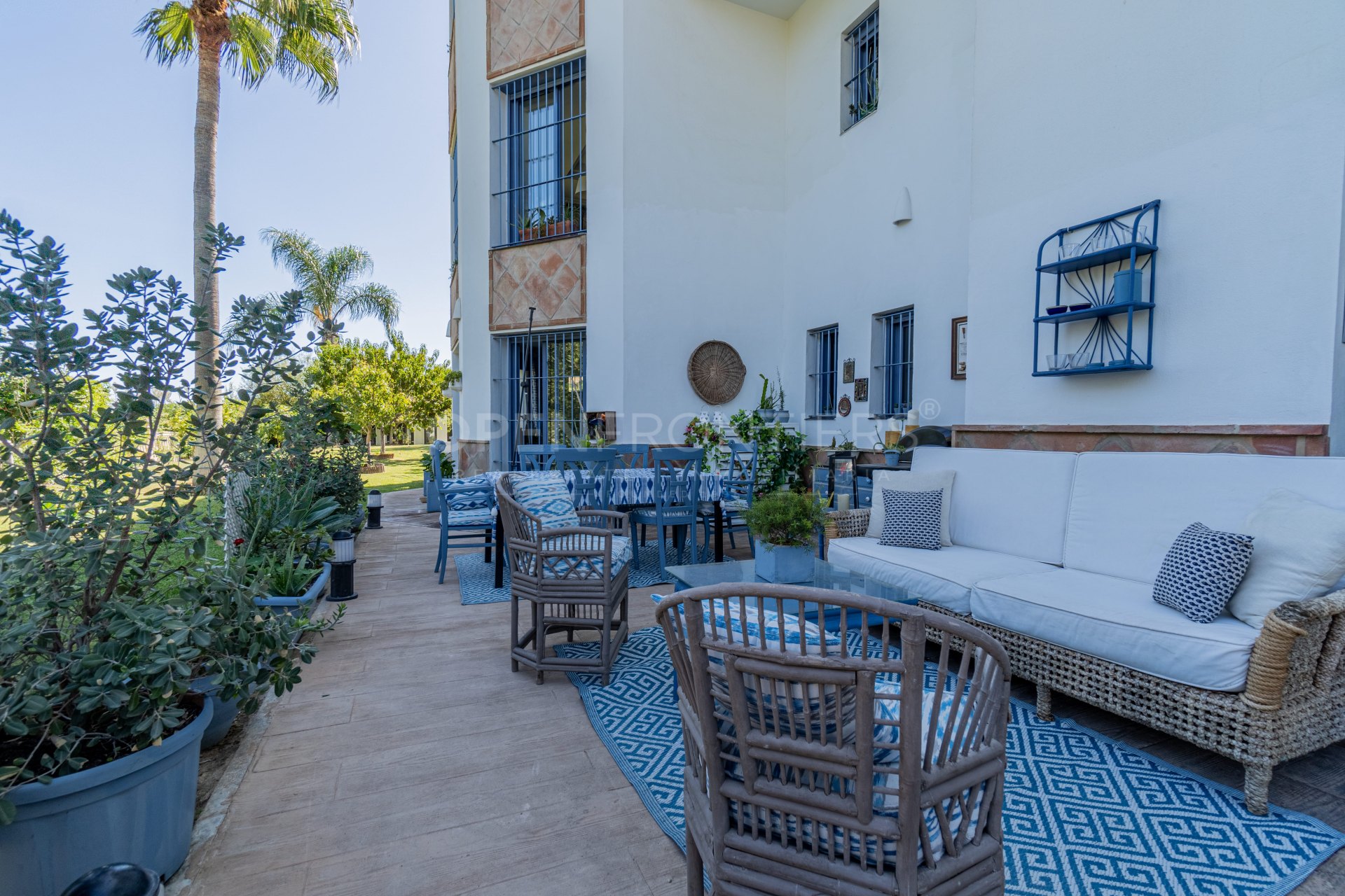 Spacious 6-Bedroom Family Villa with Garden in Sotogrande Zone B