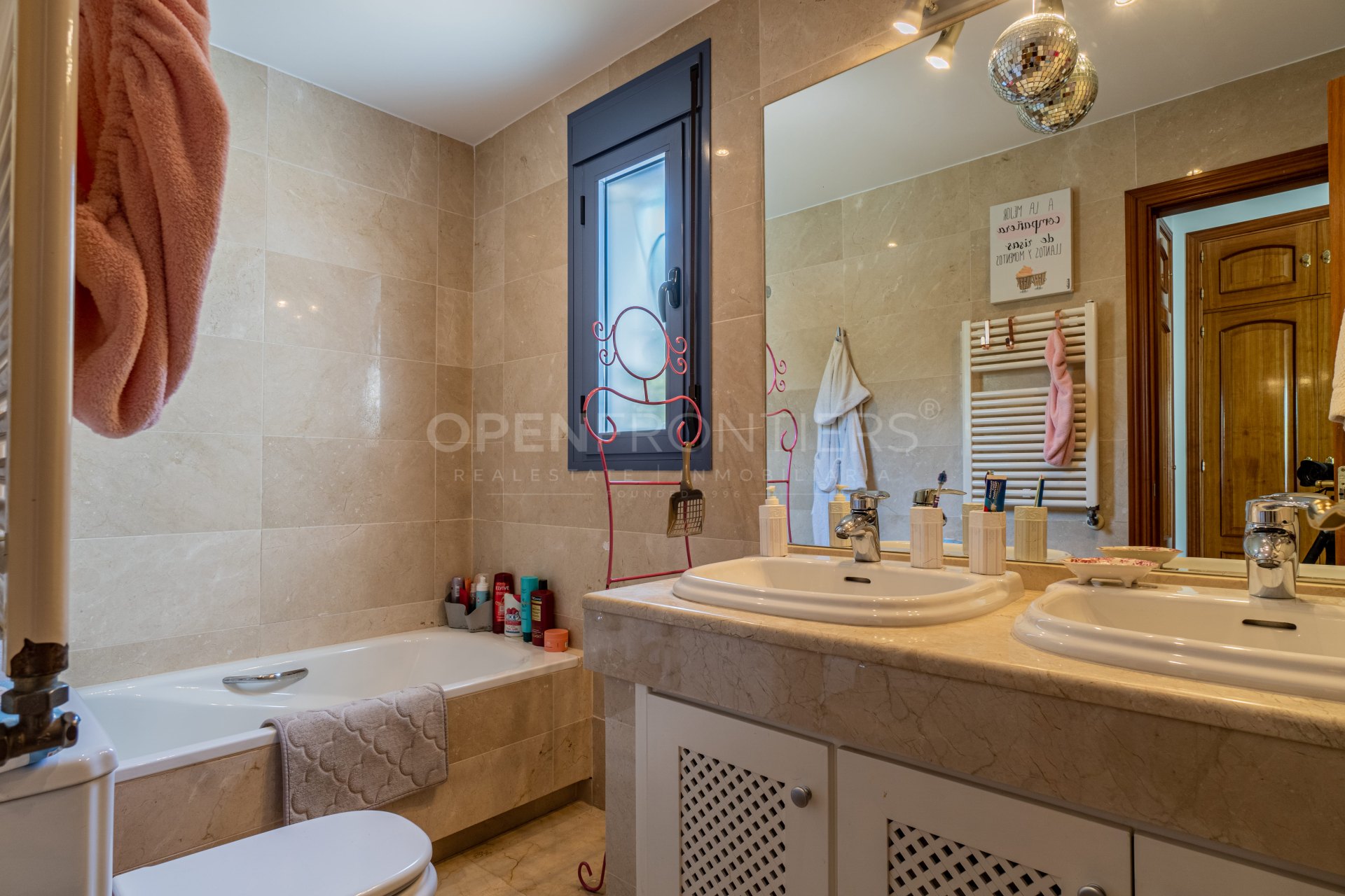 Spacious 6-Bedroom Family Villa with Garden in Sotogrande Zone B