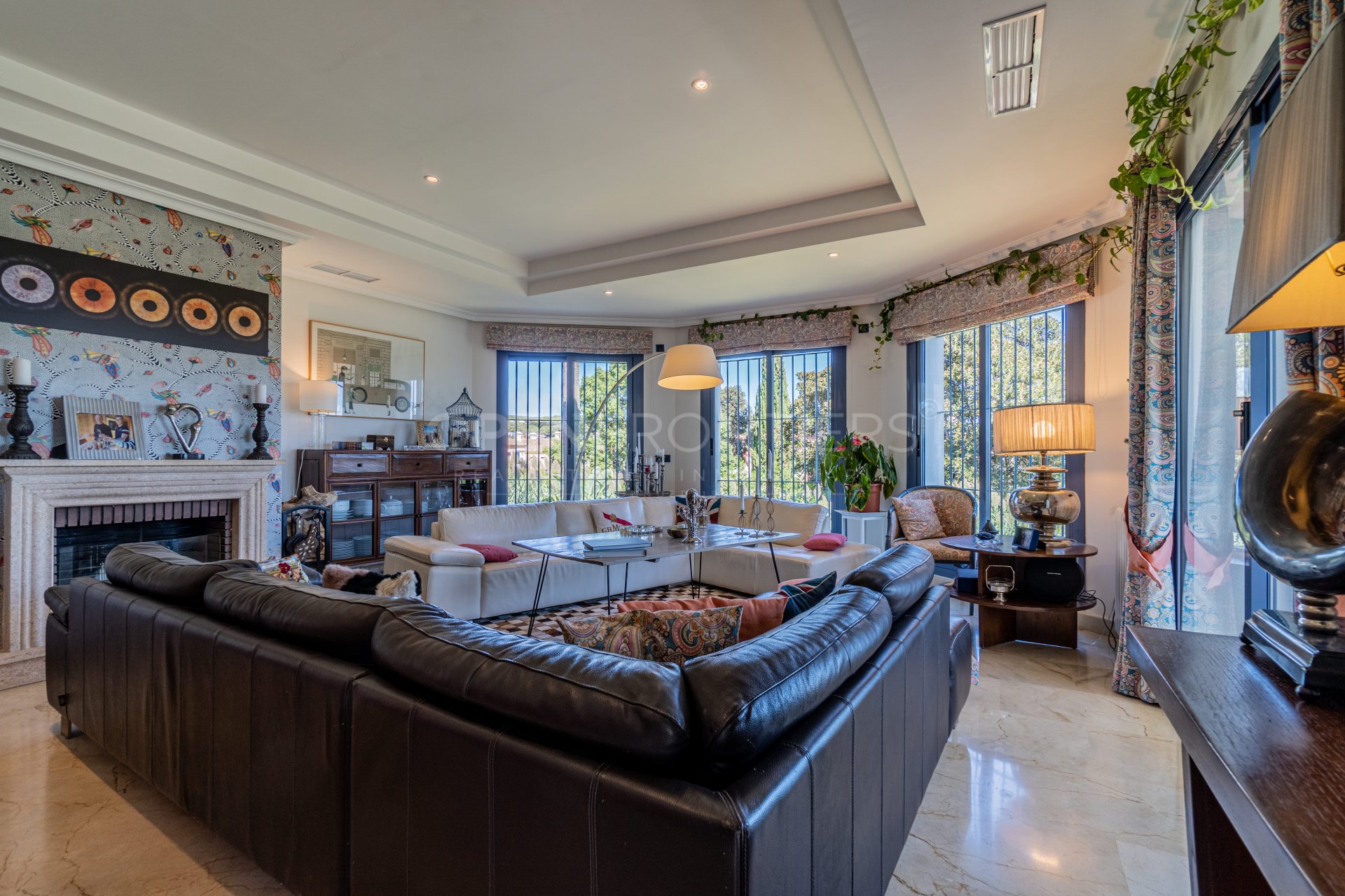 Spacious 6-Bedroom Family Villa with Garden in Sotogrande Zone B